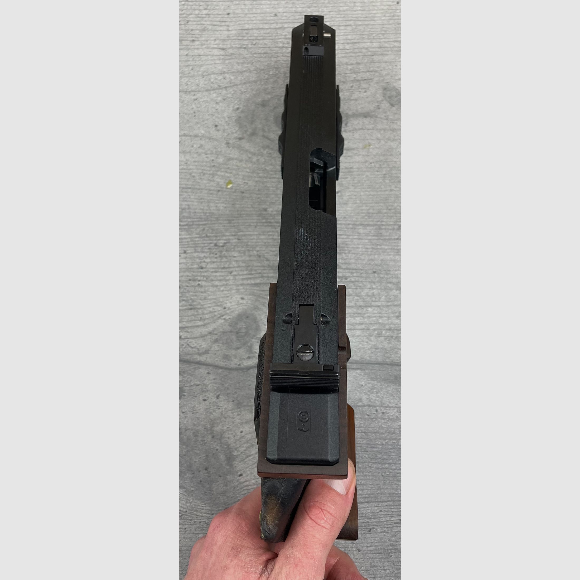 Hämmerli Mod. 280 halblautom. Pistole .22lr