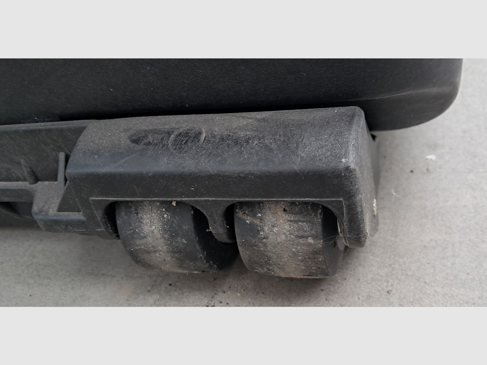 Boîte de chasse - Coffre de chasse - Boîte Pelican 1660, Rollbar, étanche avec soupape de décompression