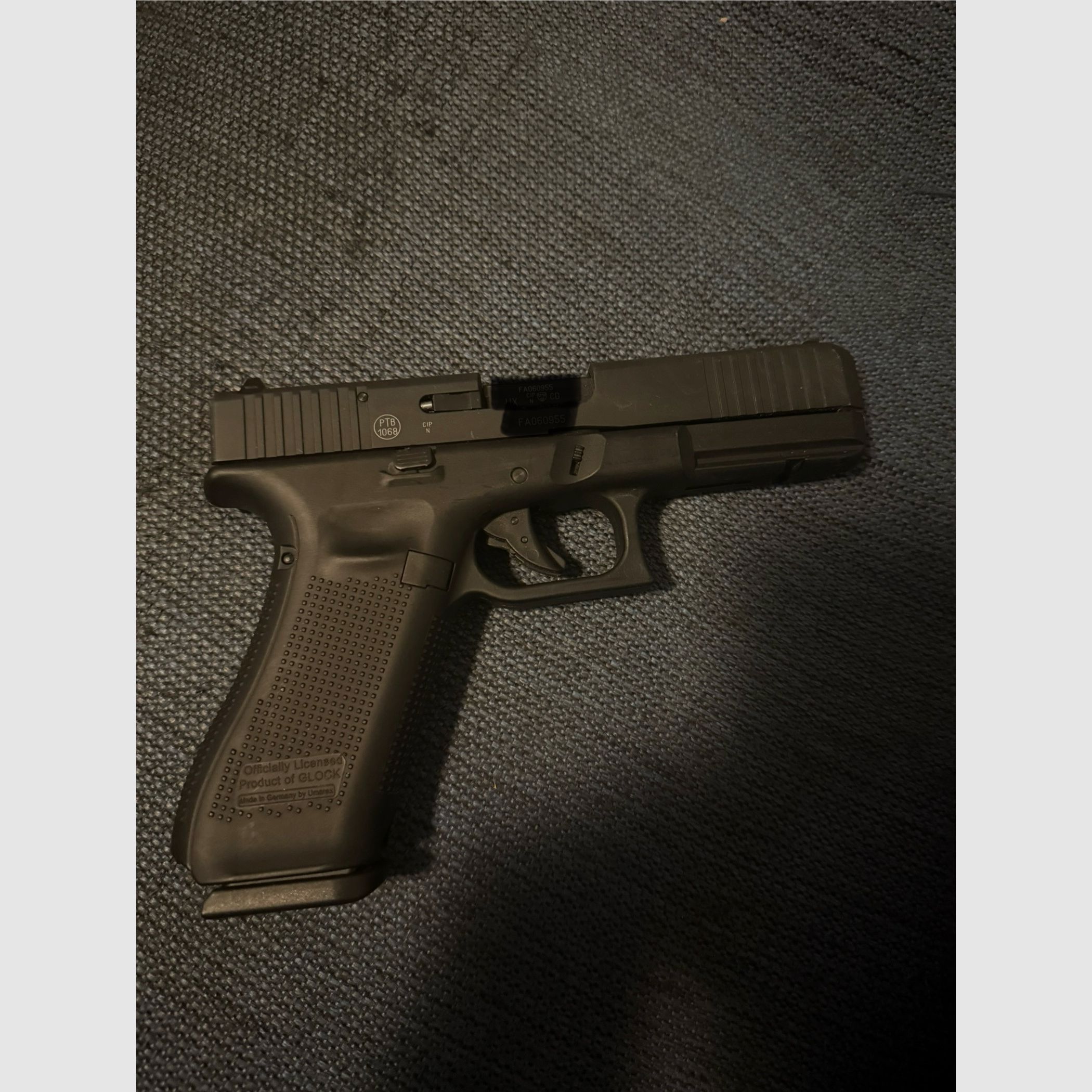 Versteigerung einer Glock 17 PAK gebraucht 