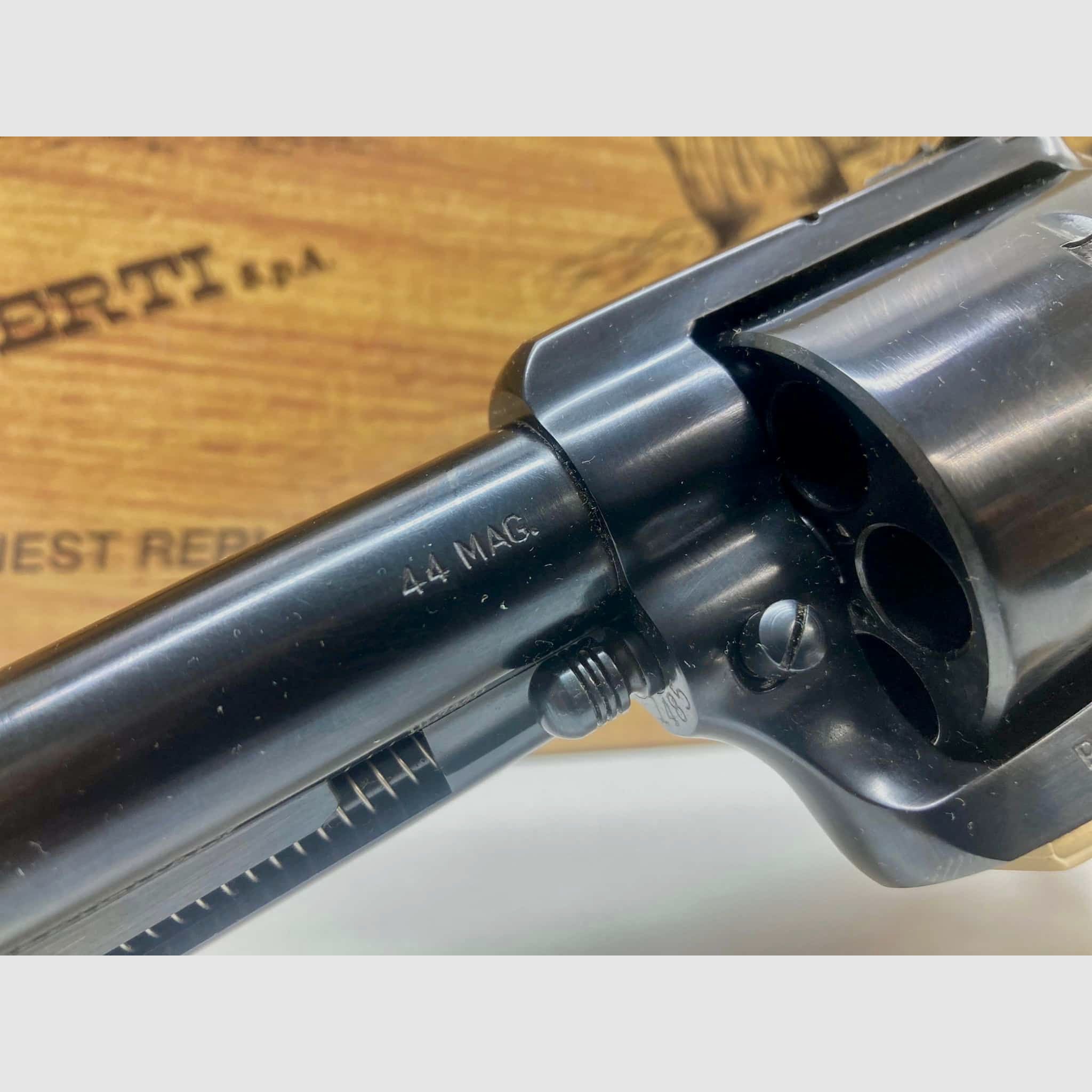 Uberti Cattleman .44 Rem. Mag., Bild 7 von 8