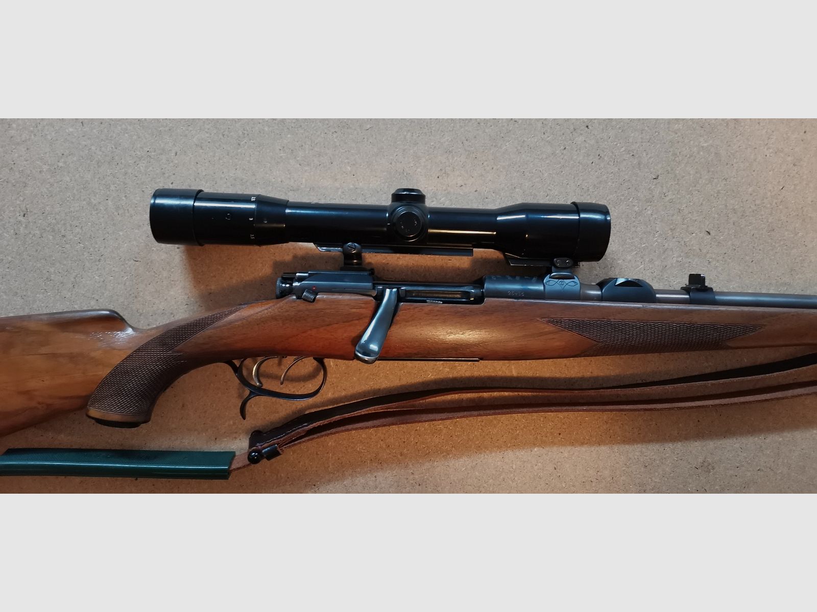 Mauser 66, Repetierbüchse, 7 x 64 mit 2 Kahles 3-9 x 42 und 8 x 56