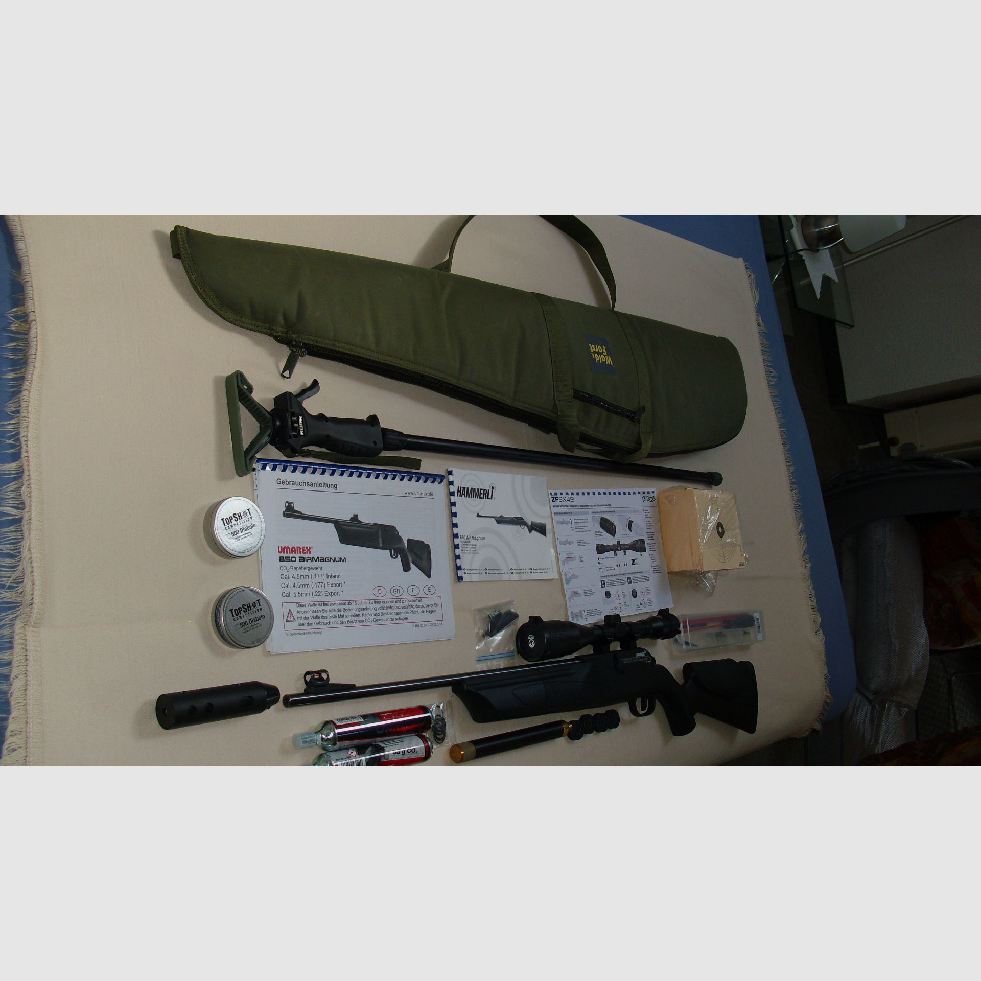 Hämmerli 850 Air Magnum fucile a ripetizione cal. 4,5mm (.177, 7,5 Joule) con telescopio Walther 6 x 42 e accessori