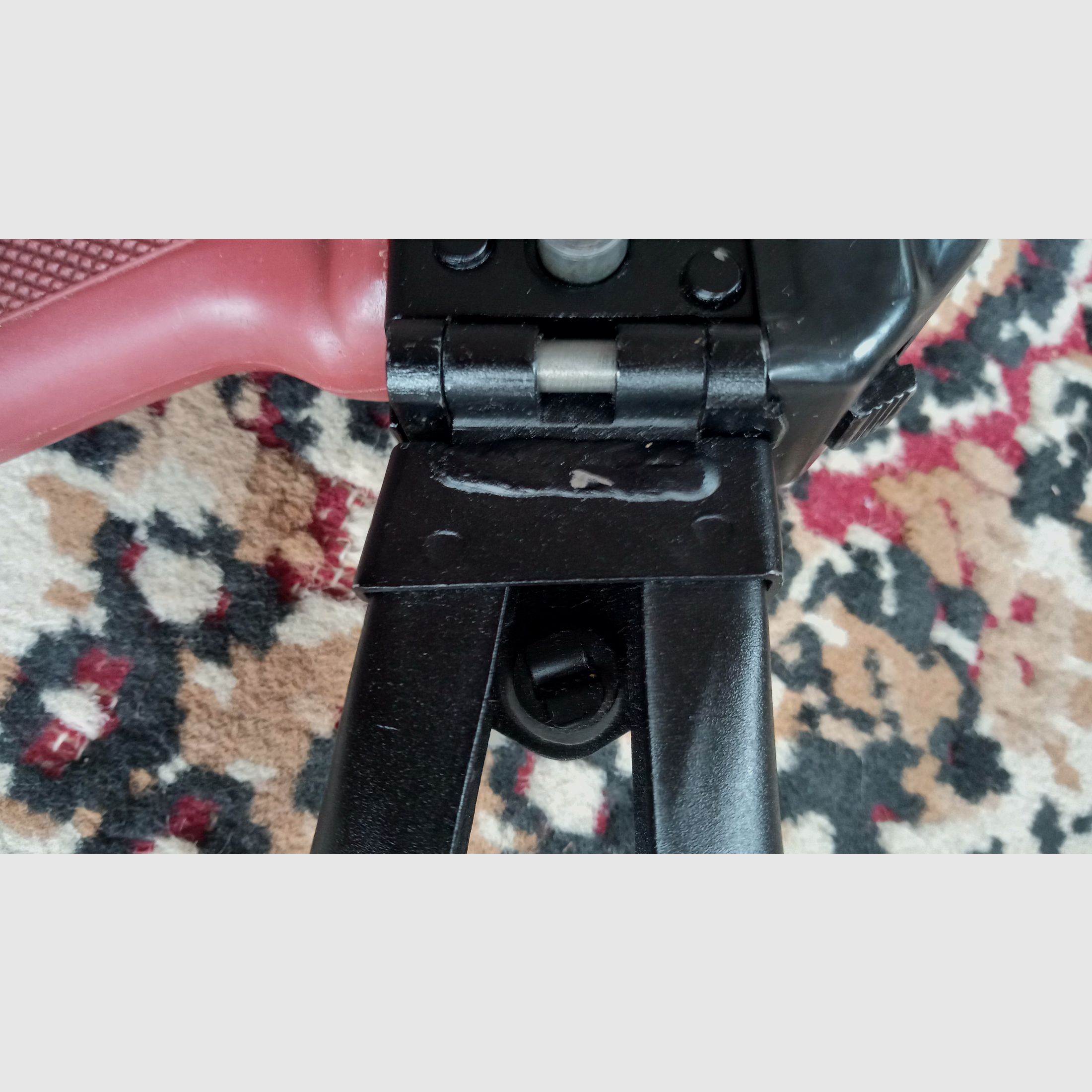 Absolument de haute qualité et proprement fabriqué russe 5,5 mm Saiga / Izhmash Squelette Crosse pliante pour AKS-74 / AK Crosse pliante 5.5 Triangle Side Folder