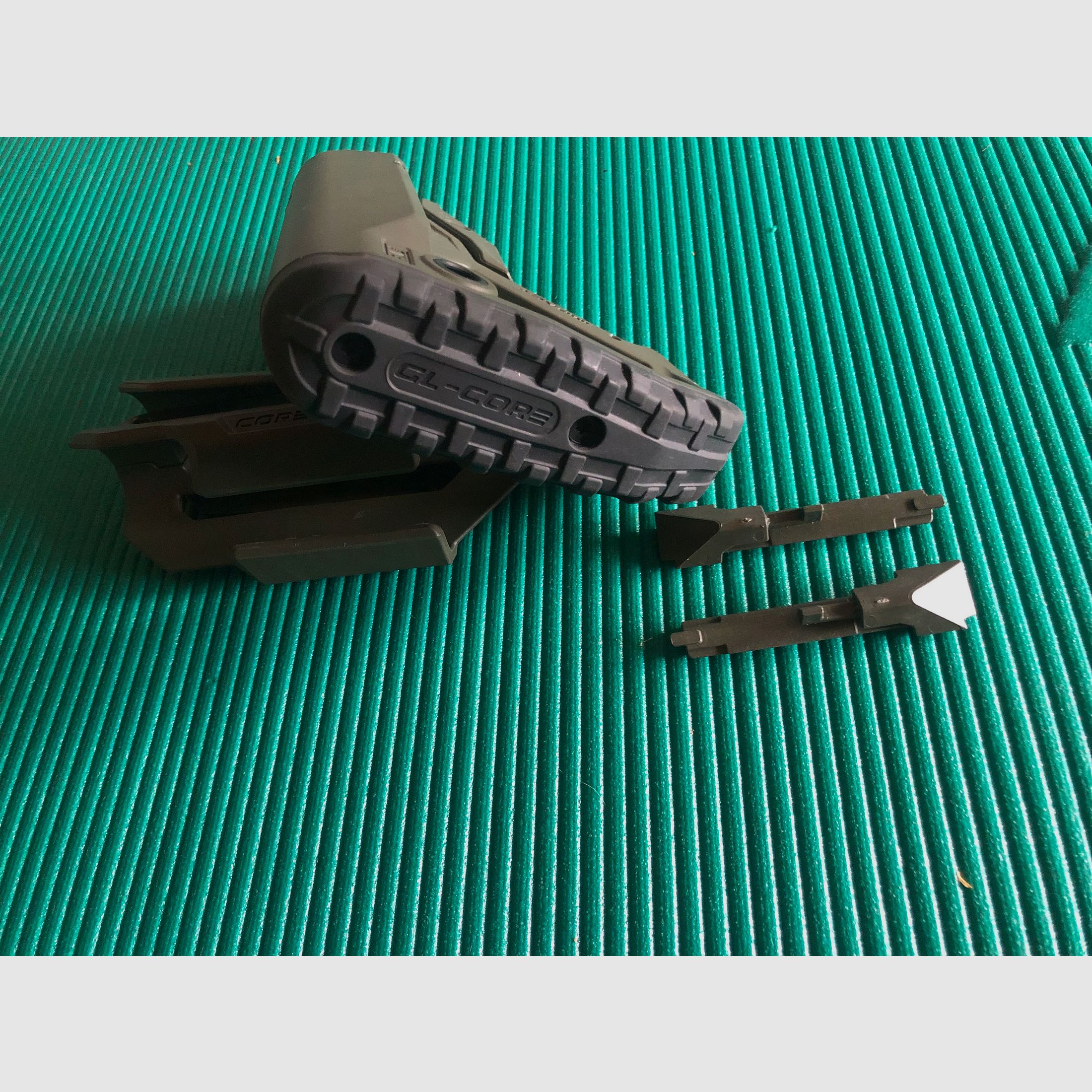 FAB Defense GL-CORE IMPACT CP RECOIL ABSORBING BUTTSTOCK MIT WANGENAUFLAGE