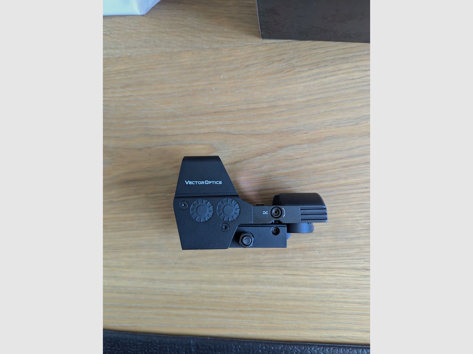 Vector optics OMRGA 1x23x33 RedDot // PCC // AR15