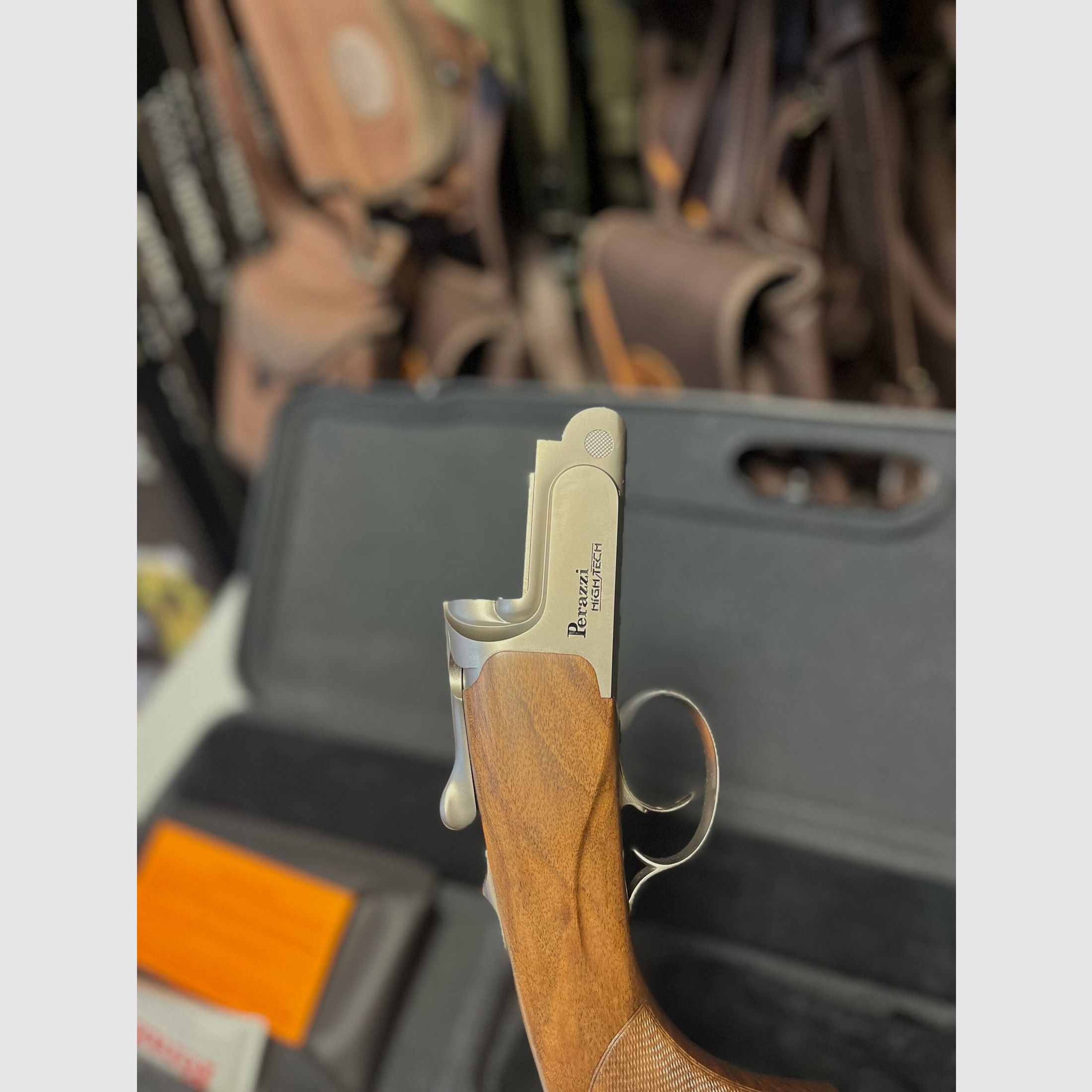 PERAZZI HIGH TECH BÜCHSE NICKEL MIT SCHWARZEN BUCHSTABEN., Bild 2 von 12
