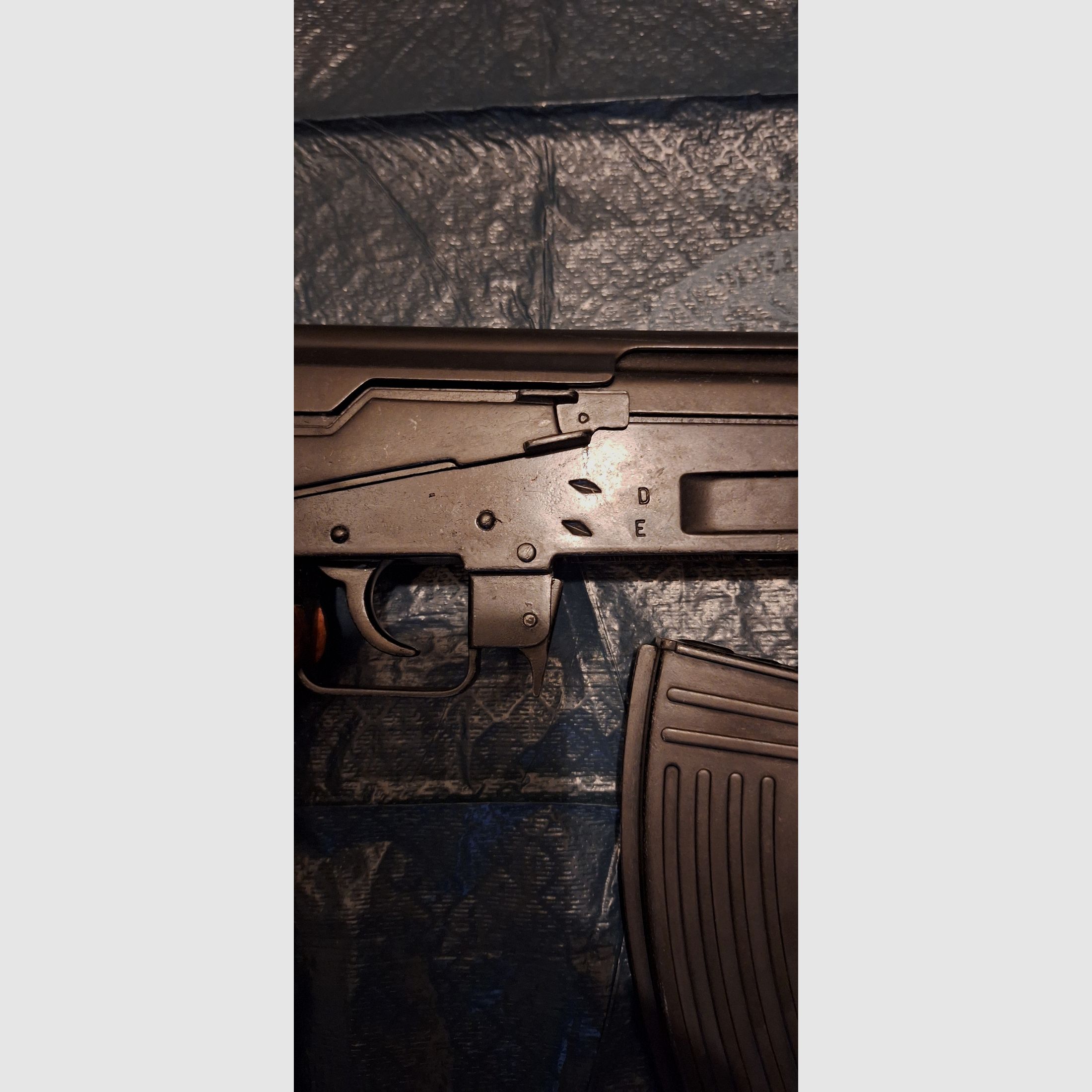 Kalaschnikow AK-47 Replika – guter Zustand, mit Gebrauchsspuren – 150 € VB