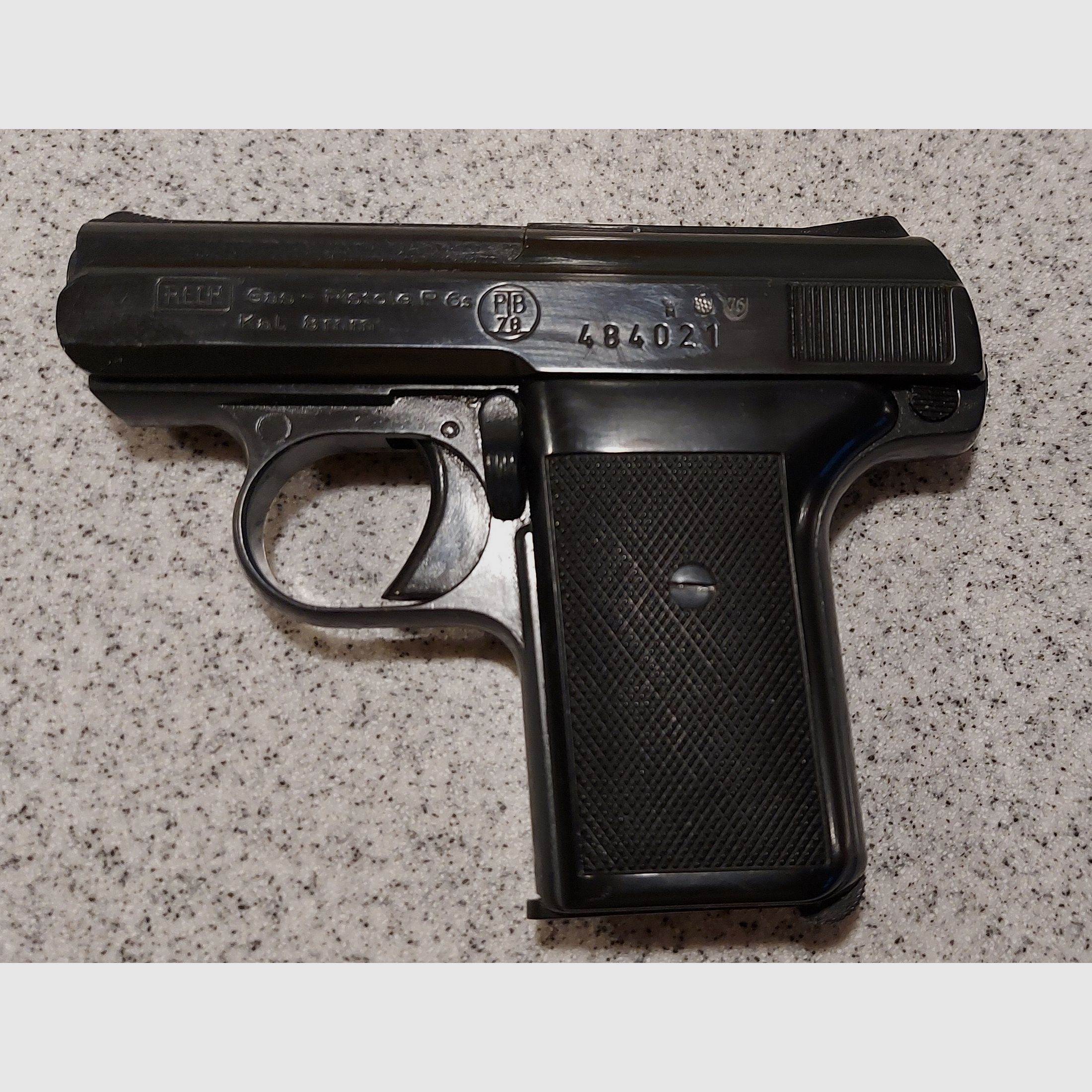 Reck Gas- Schreckschuss Pistole P6s