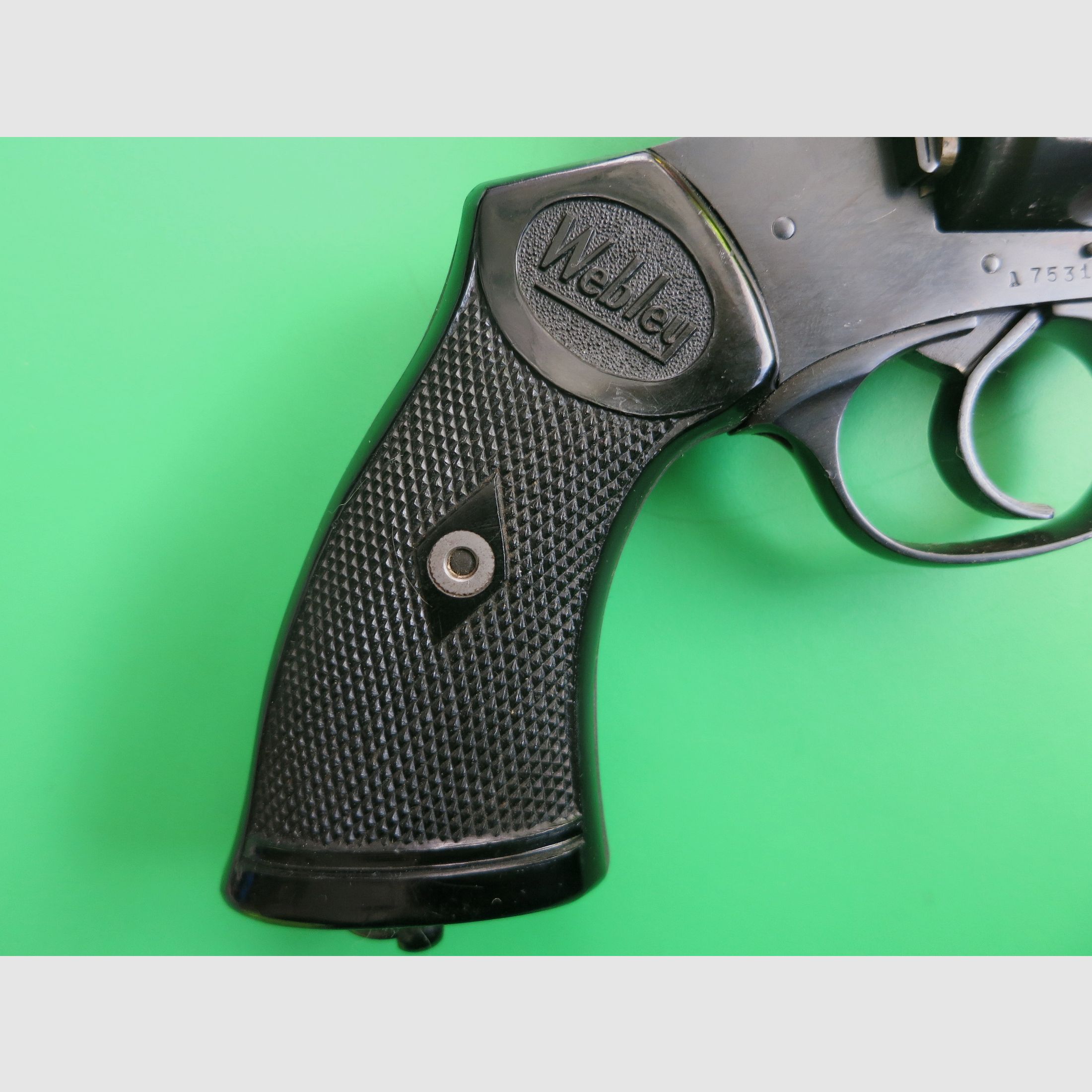 Revolver à bascule Webley & Scott Mk IV, Birmingham, Cal. .38, Police de l'Afrique du Sud britannique (BSAP) #68