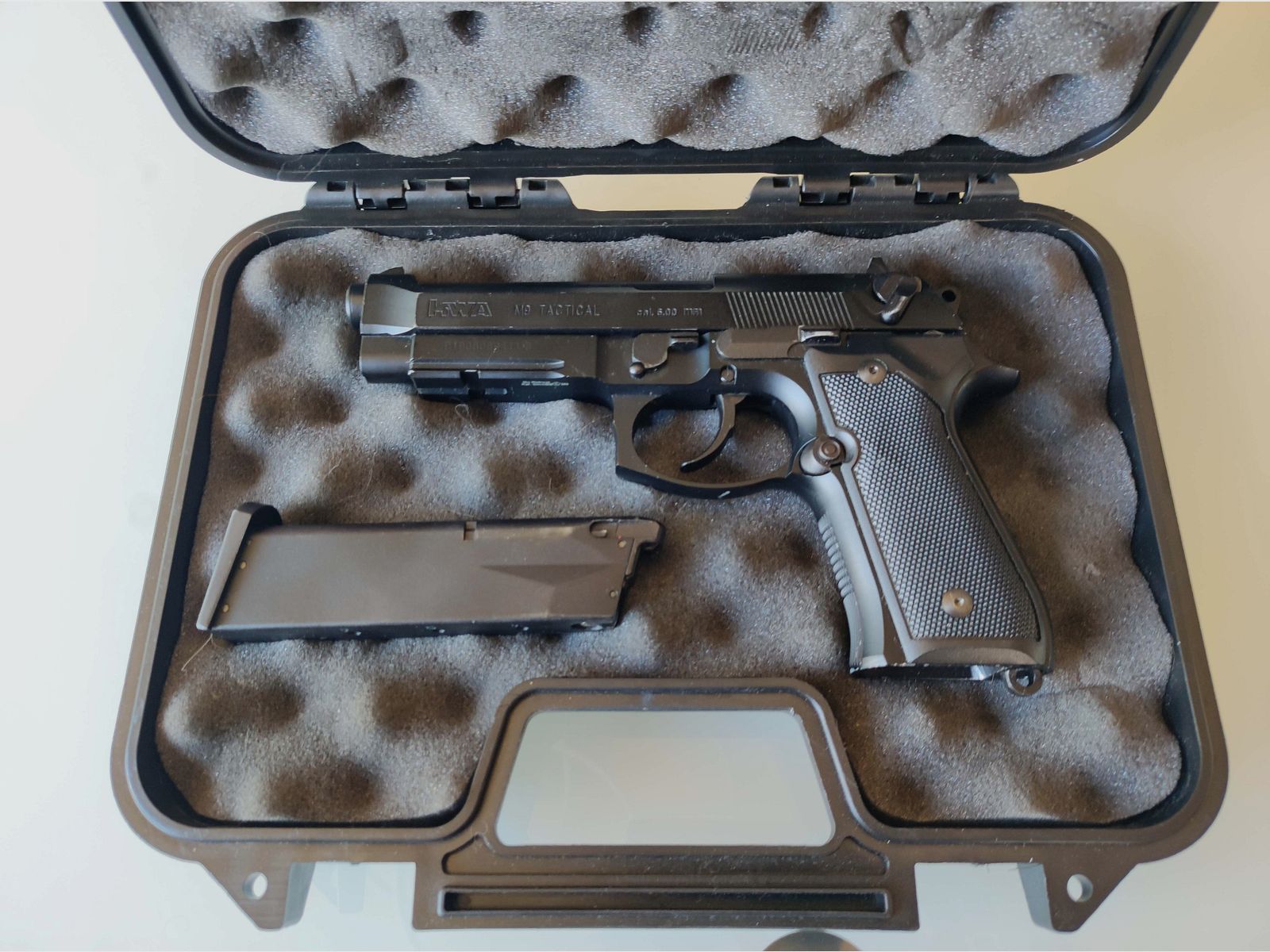 Beretta M9 KWA tattico 6 mm GBB