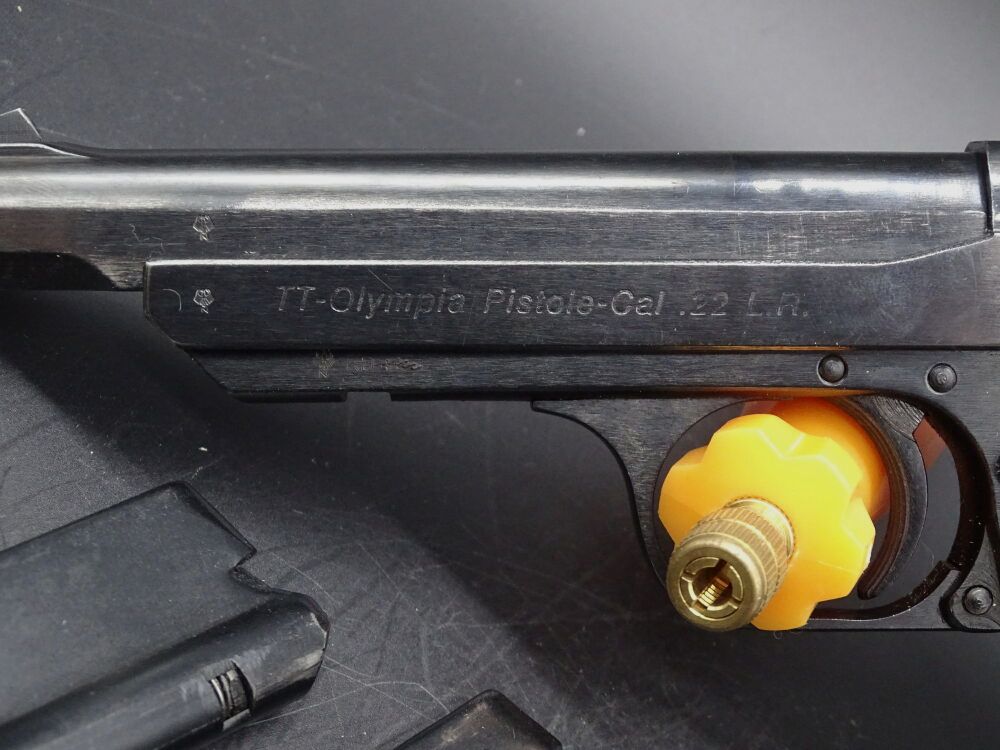 Norinco Olympia TT Kaliber .22lr 2x Reservemagazine & Laufgewicht Olympia TT