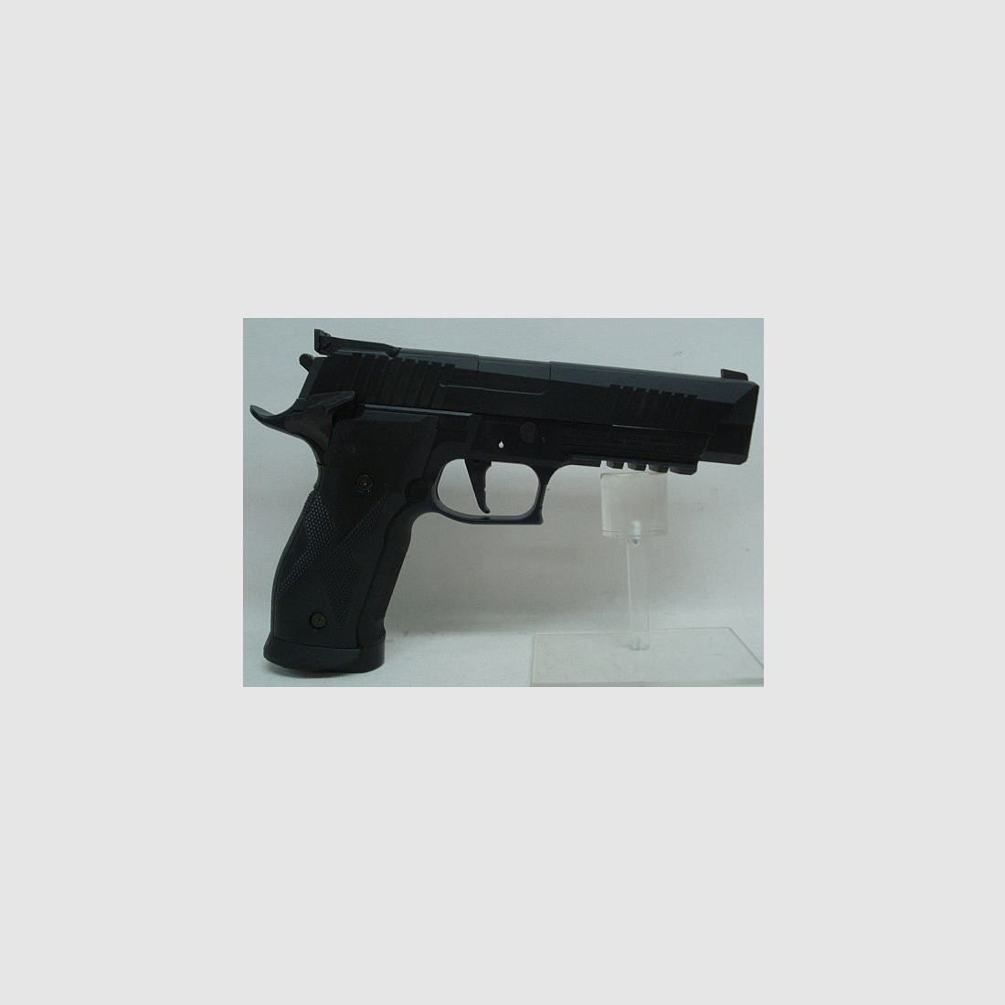 P226 X-Five Kal.4,5mm - Diabolo,BlowBack,20Schuss