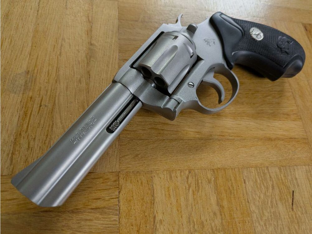 Colt SF-VI, Bild 4 von 6