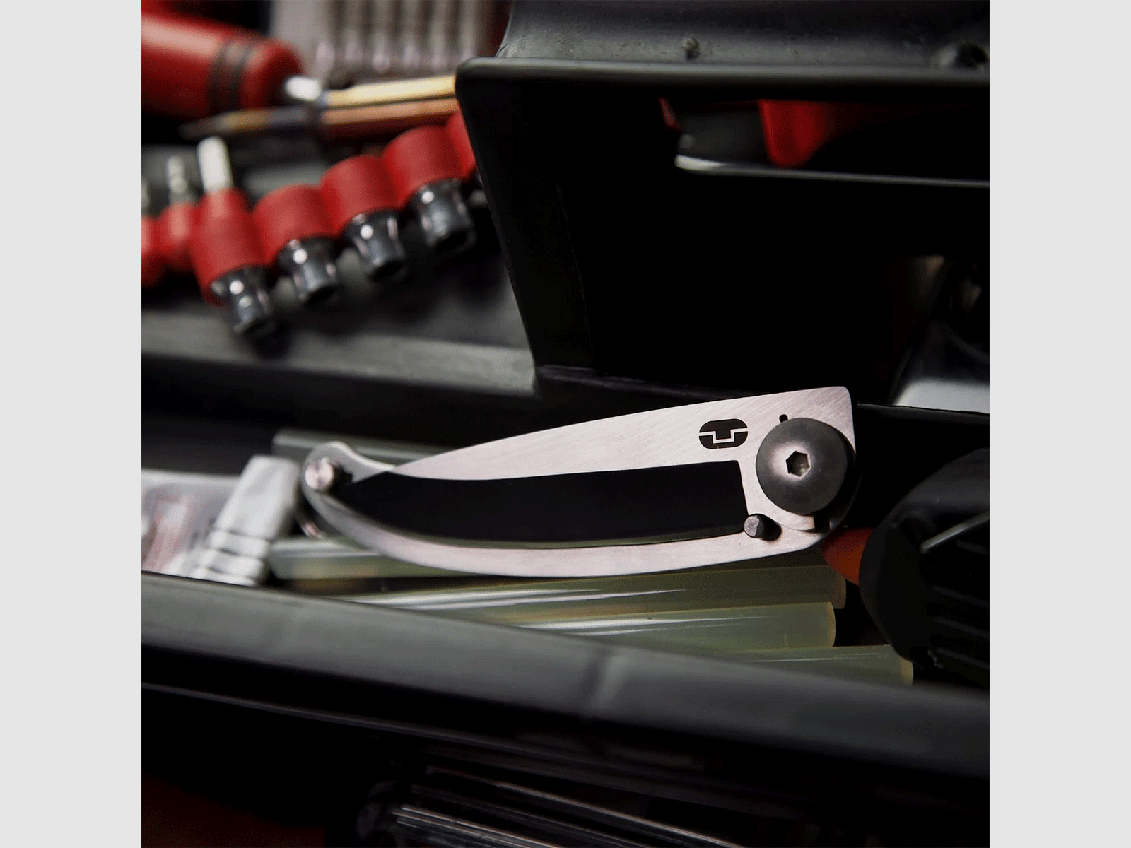TRUE UTILITY – BARE KEYCHAIN, image 7 of 7