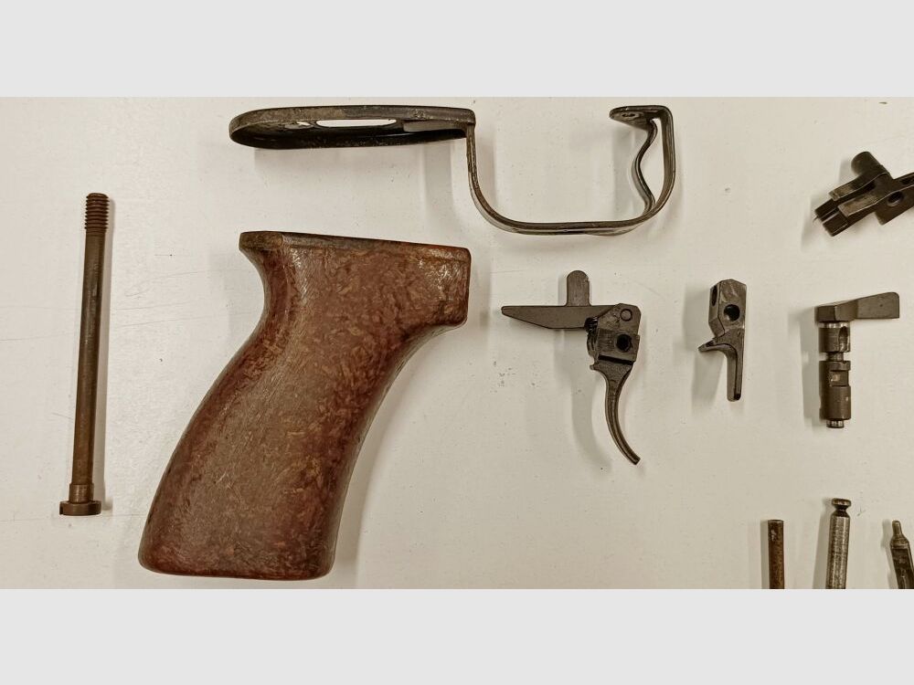 VZ Free Parts Set Czech she Samopal VZ58/AK Sa58