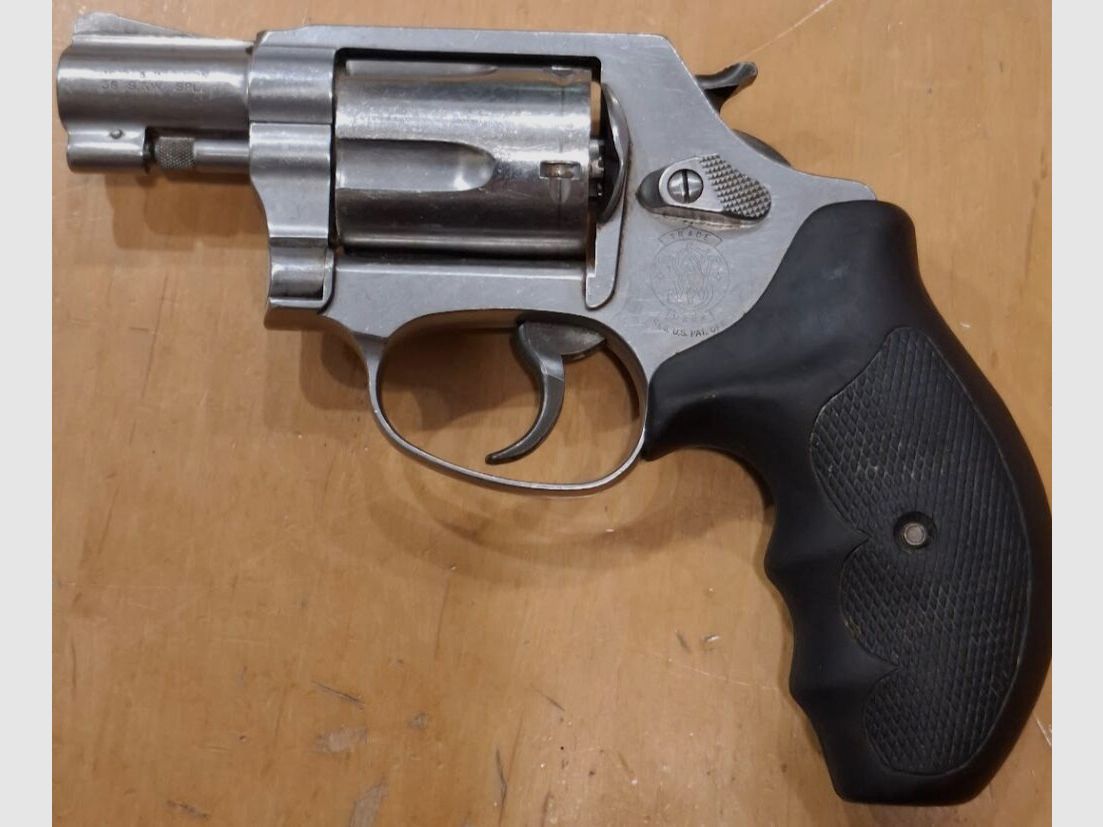 Smith & Wesson 60-12