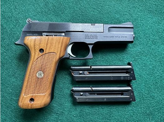 Smith & Wesson 422