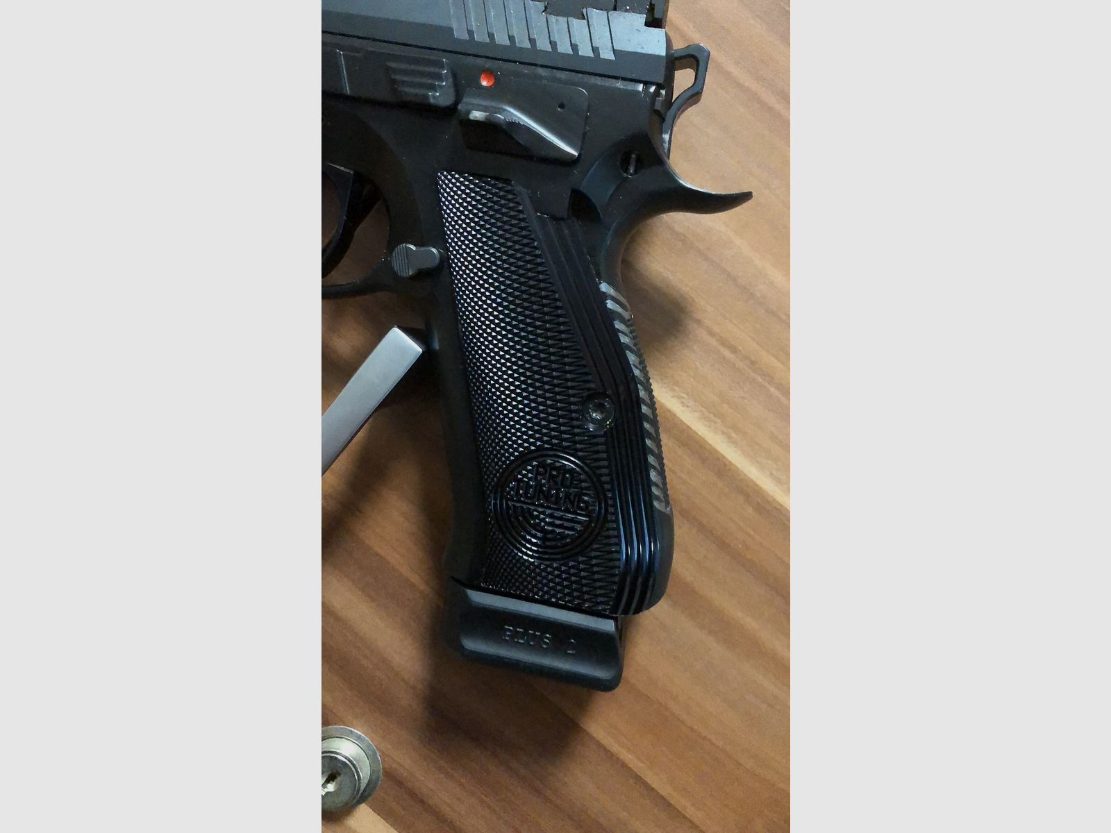 Pistolet CZ Taipan Pro Tuning w kalibrze 9 mm Luger