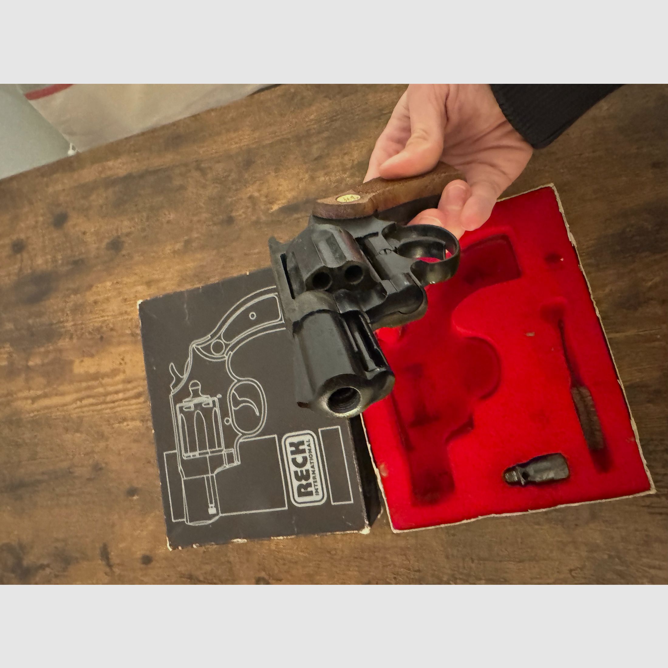 Reck Cobra objet de collection avec boîte d'origine 6 coups