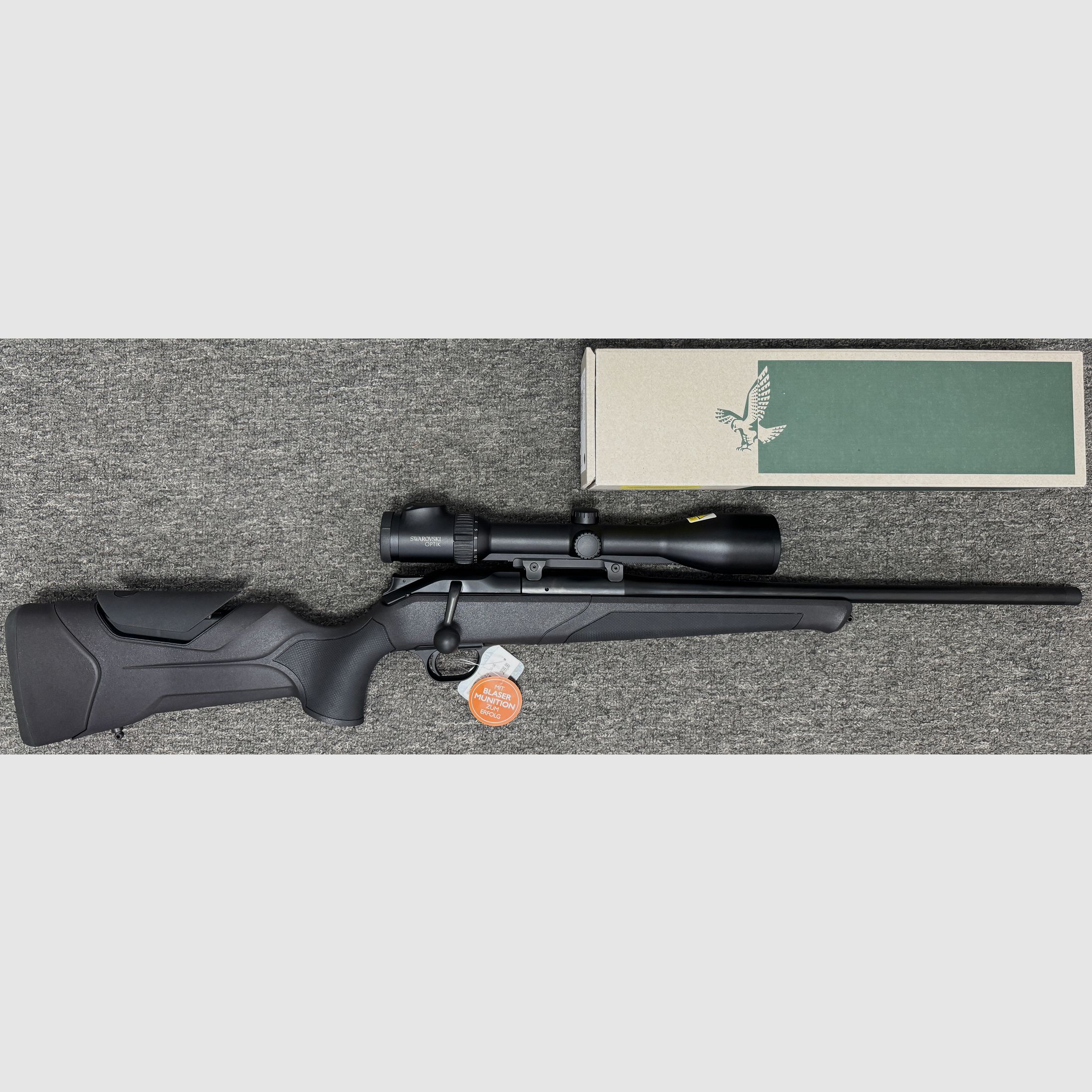 Blaser R8  2.0 Professional .30-06 + M15x1 + LL 52cm + Swarovski Z6i 2,5-15x50 P - Neuwaffe
