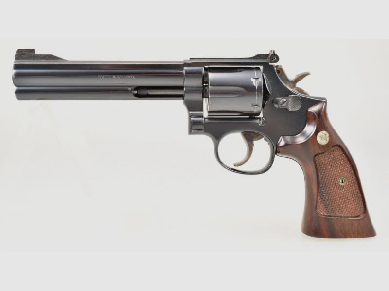 SMITH & WESSON Revolver Modell 586 mit 6" Lauf Kaliber .357 Magnum