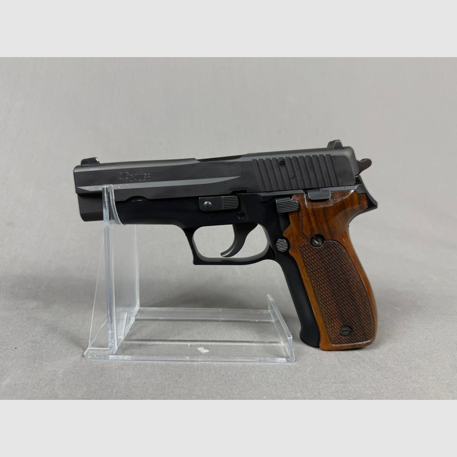 Sig Sauer P226 "deutsche Fertigung" 9mm Luger 