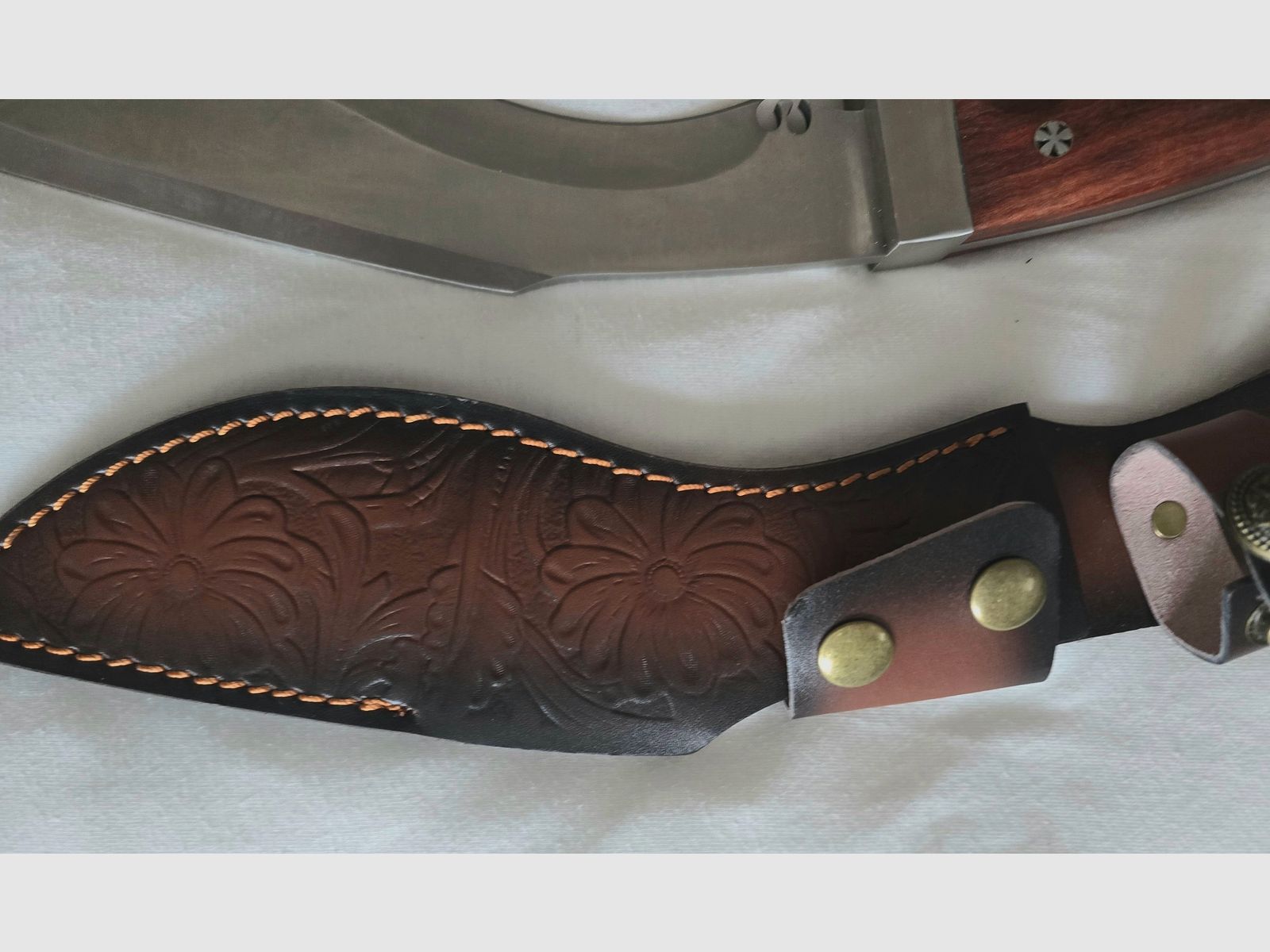 Couteau Kukri Purple Dragon – Couteau robuste pour l'extérieur avec étui en cuir embossé