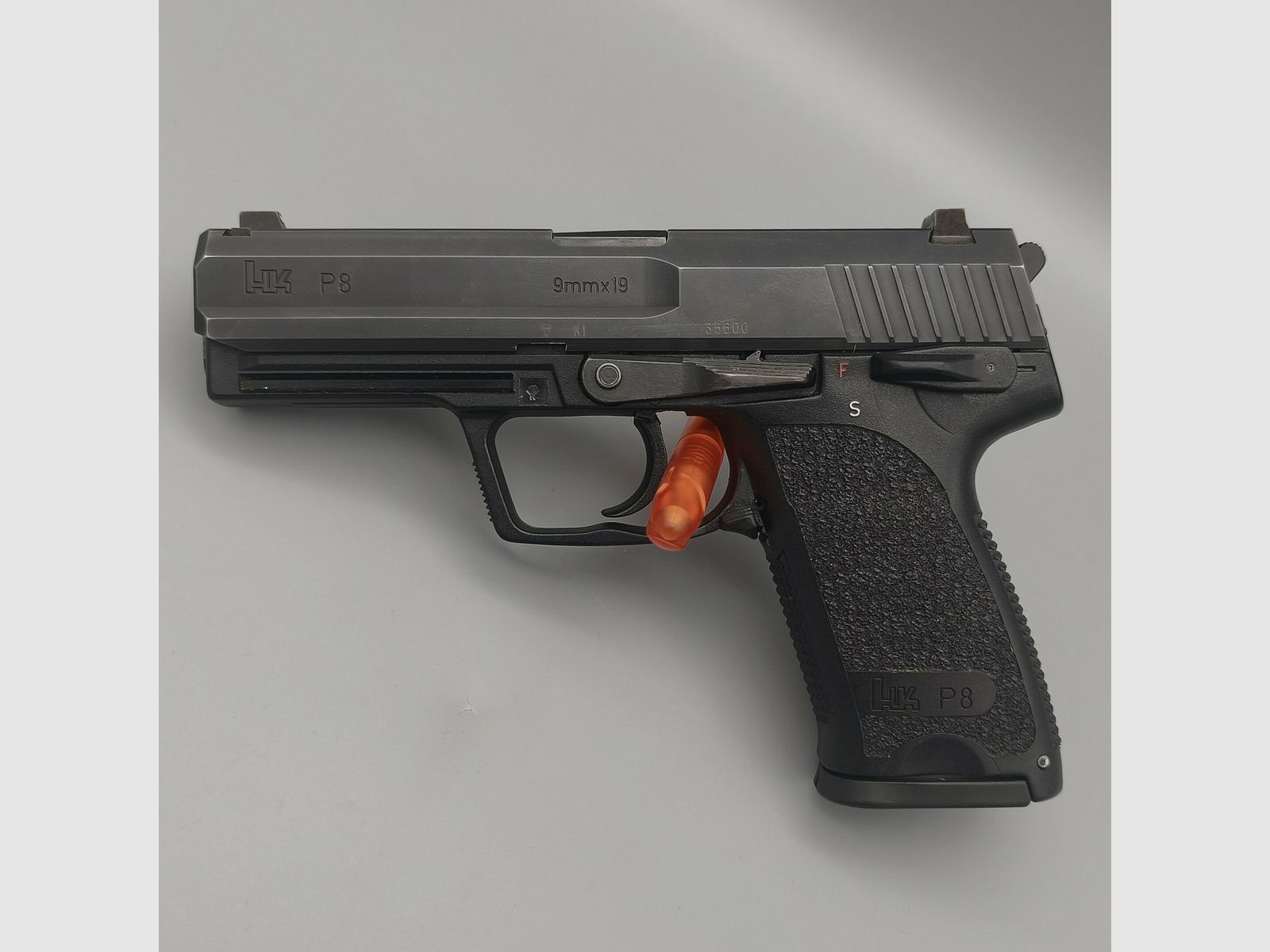 Heckler & Koch P8 Bundeswehr 9mm Luger