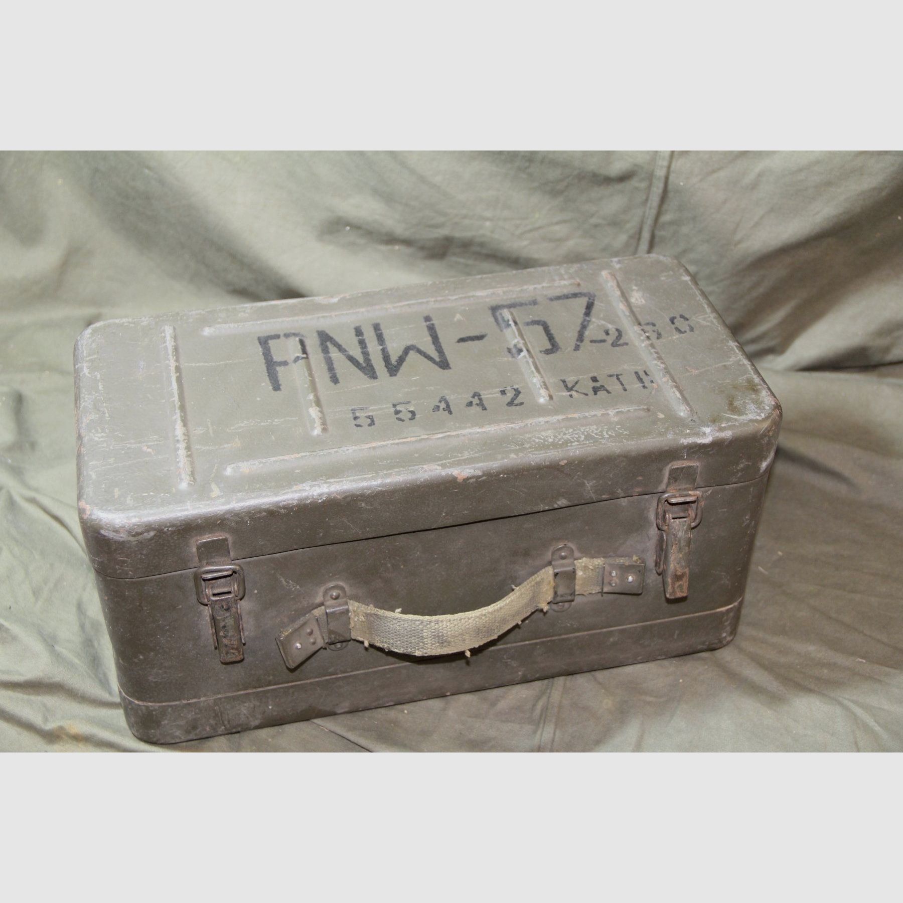 PNW 57, casque de tank avec dispositif de vision nocturne, NVA / Pologne / URSS