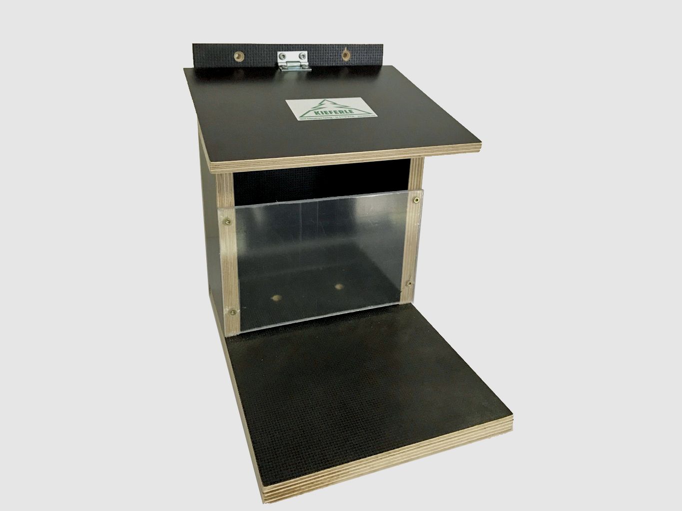 Eichhörnchenfutterautomat