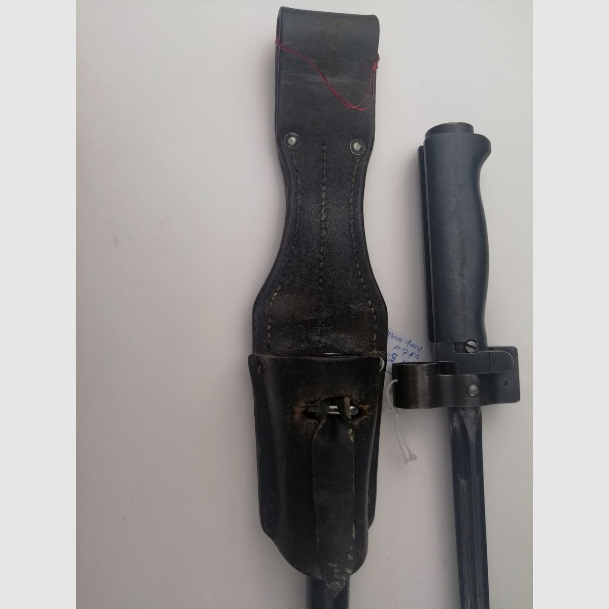 Sehr schöne Baionette Lebel S103(f) – nachbearbeitet blued – Wiederverwendung Wehrmacht – Seltenes Scheide – TBE, Bild 8 von 16