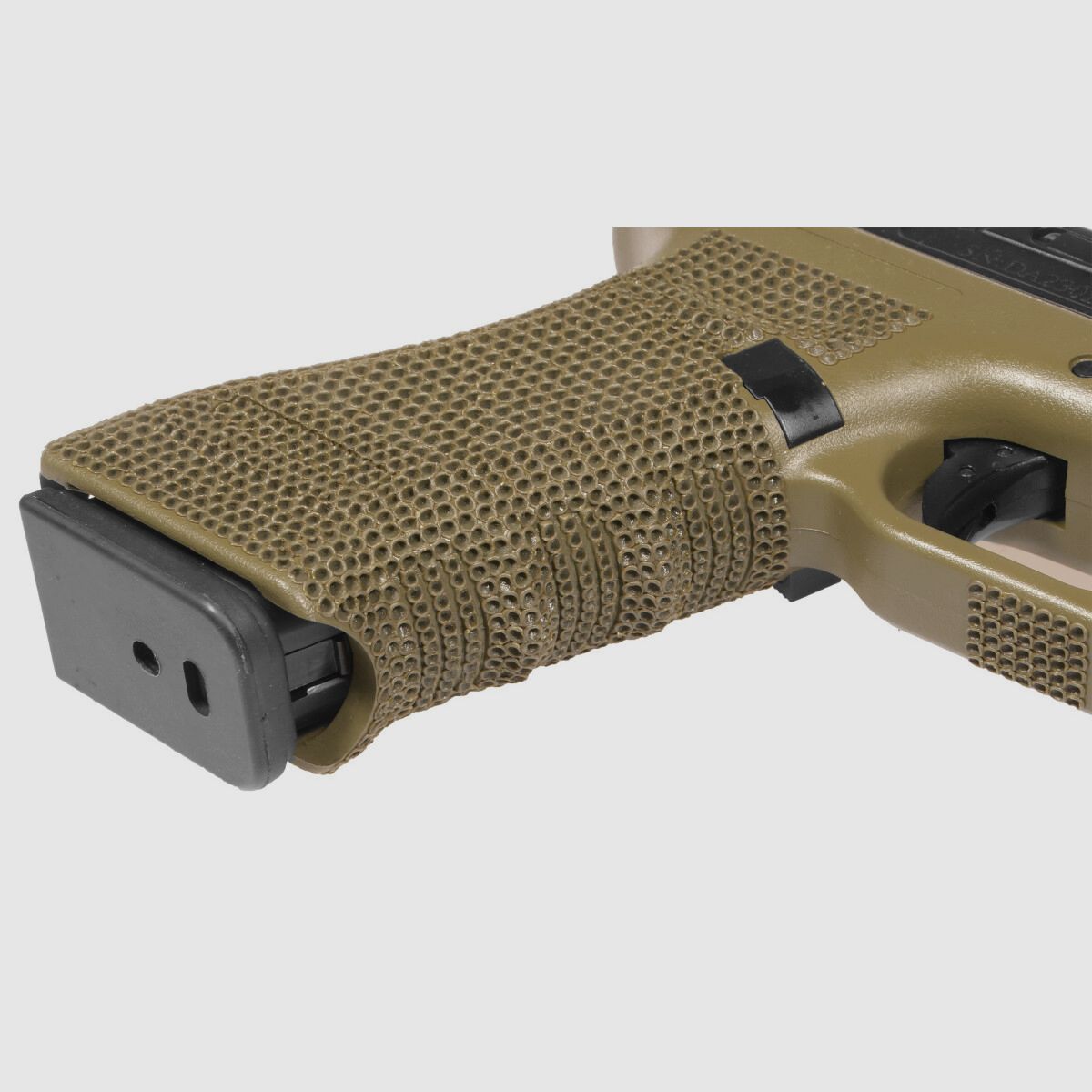 P01 GBB Airsoft Pistool met Grip Stippling in Olijf | Delta Armory