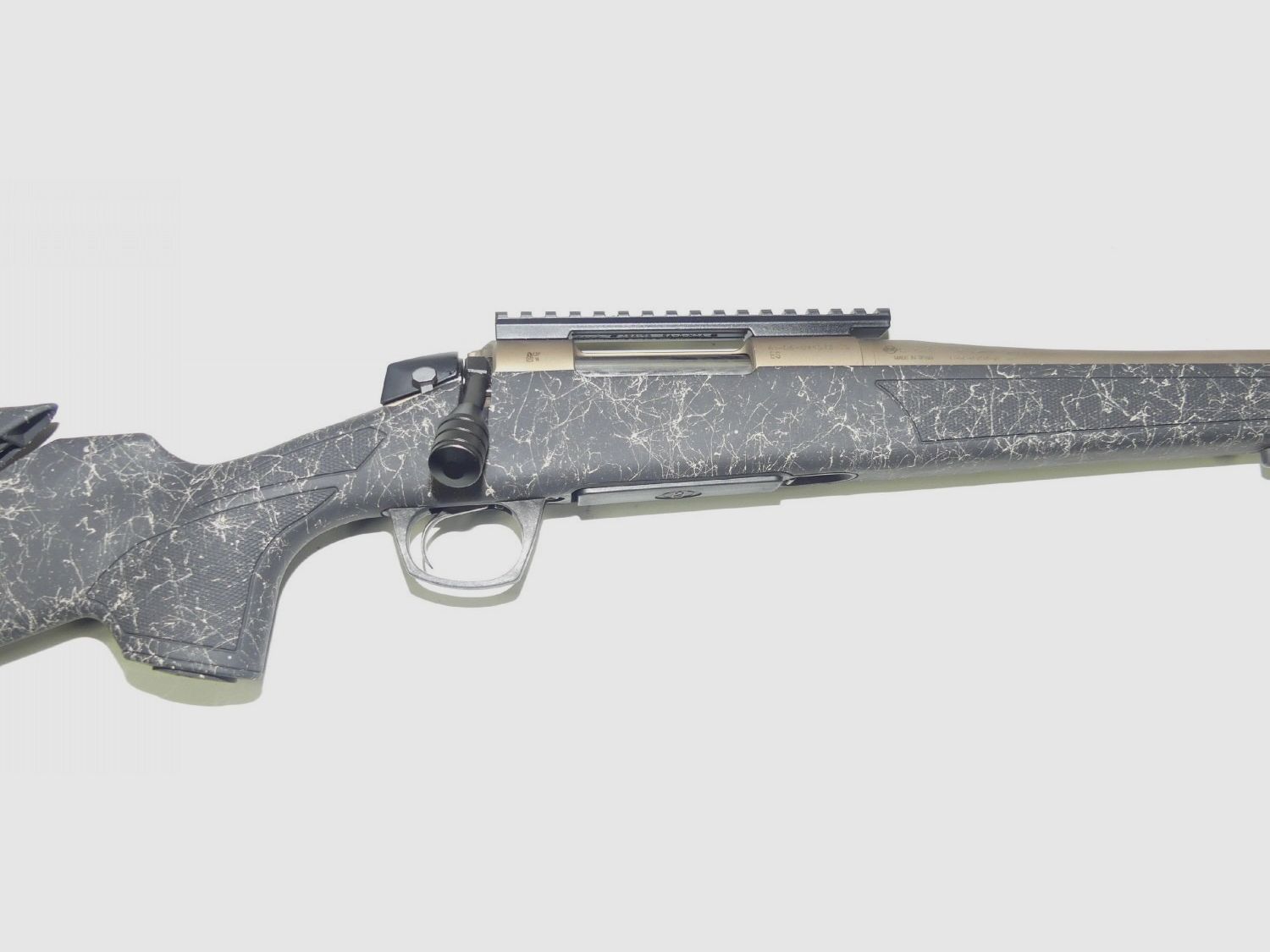 CVA Cascade LRX karabinek powtarzalny 6,5 Creedmoor z powłoką Cerakote - gotowy do montażu i wystrzelania z Meopta Meohunter 3-15x50