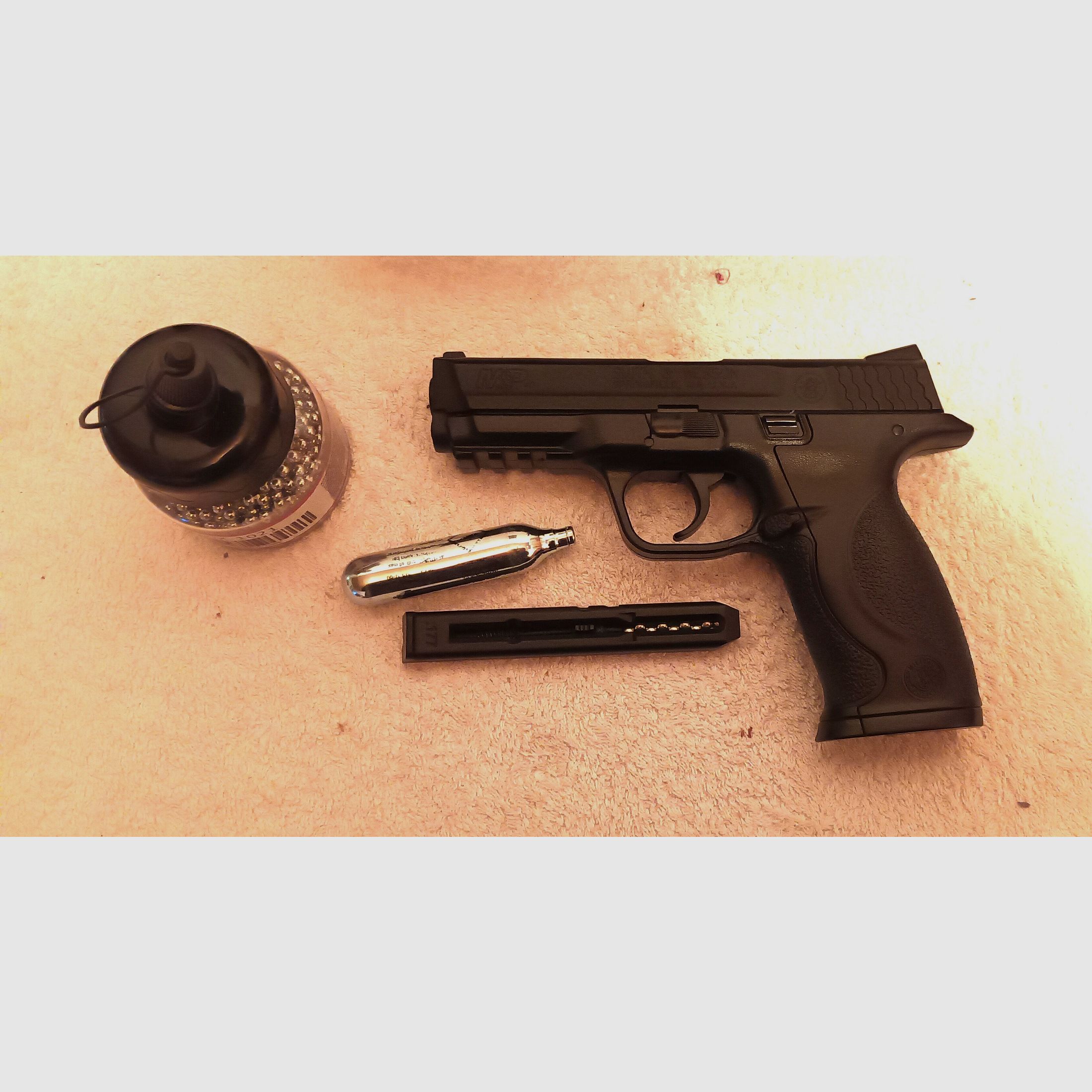 smith + wesson pistolet co2