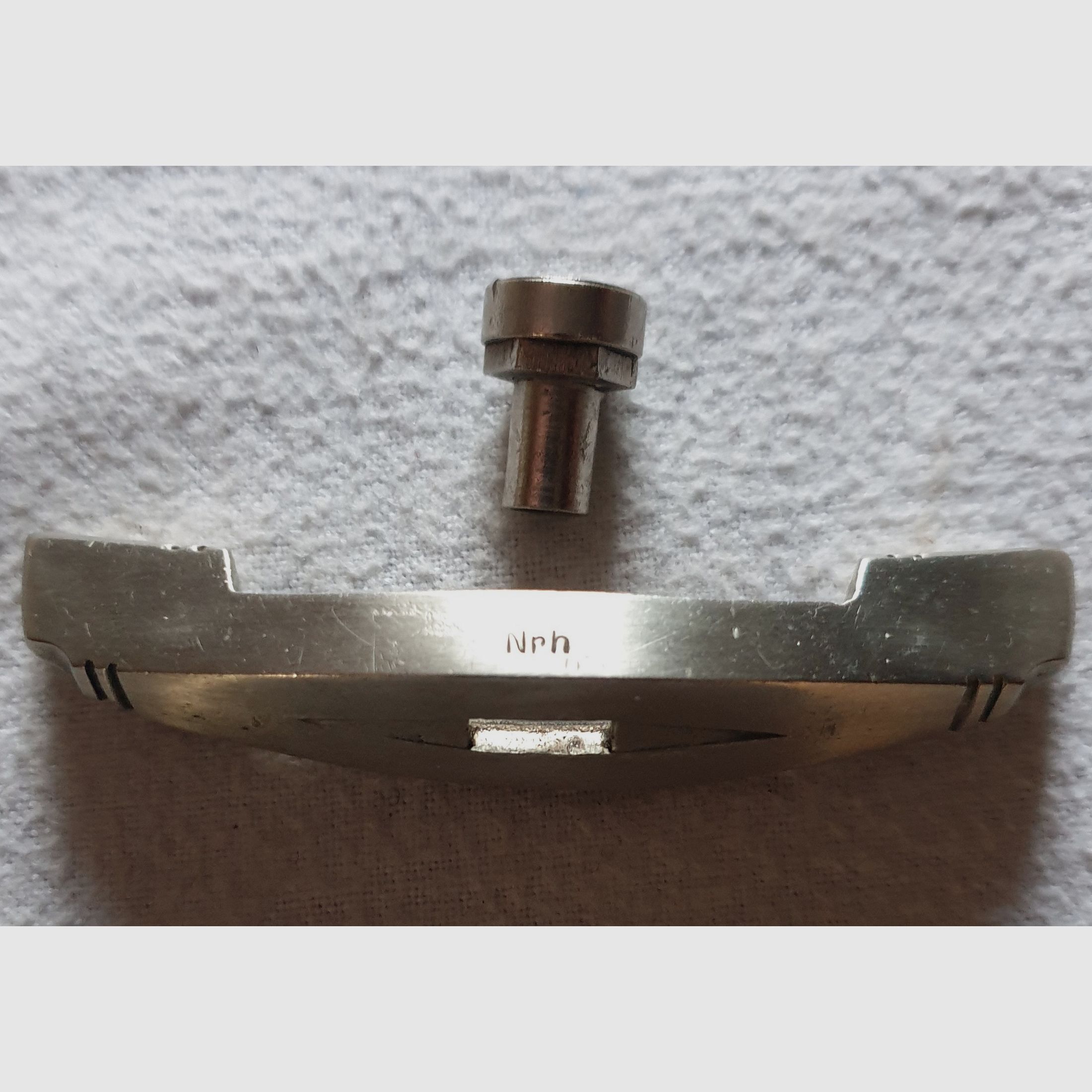 2 WK original lower crossguard and head screw for SA or SS service dagger