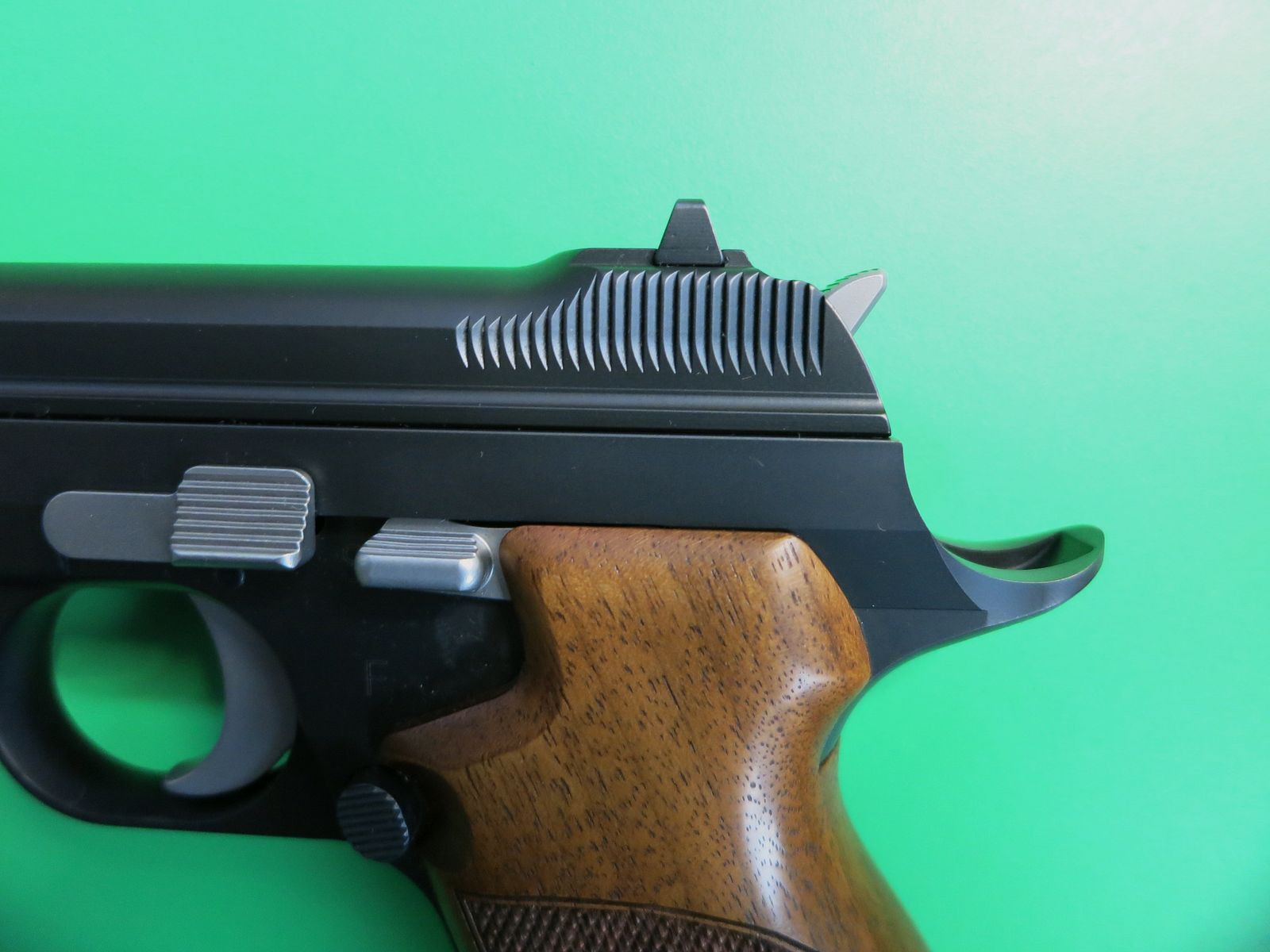 SIG Sauer P210 LEGEND, ungeschossen, deutsche Sammler-Fertigung Eckernförde, Kaliber 9mm Luger      #94