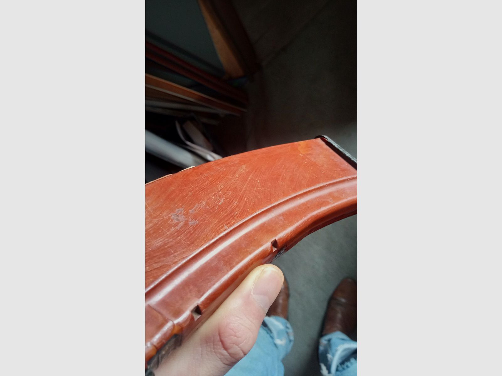 ost-deutsches MPi-74 / AK74 Deko Magazin aus AG4 Glasfaser Bakelit (unbrauchbar/deaktiviert)   // DDR NVA / Yunker