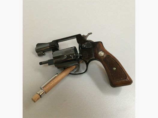 Smith & Wesson Airweight 38. Espec. CTG Modelo 37