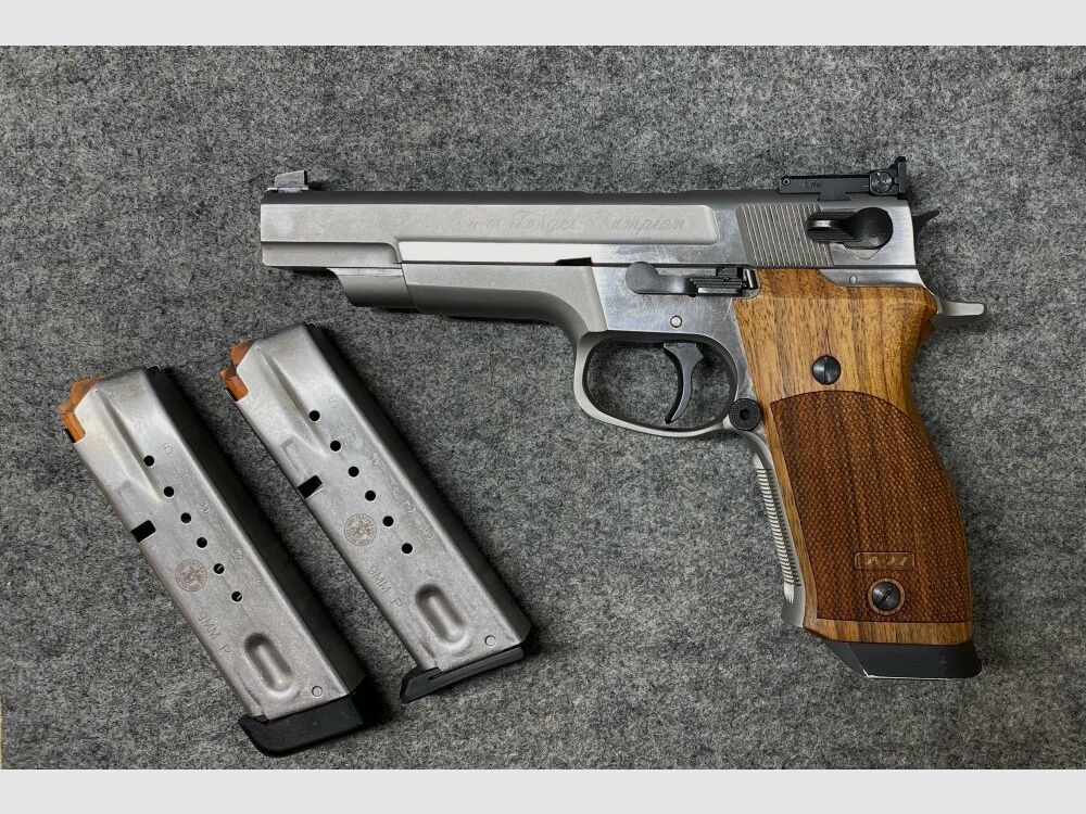 Smith & Wesson Target Champion, loop nr. 585 Performance 9mmLuger