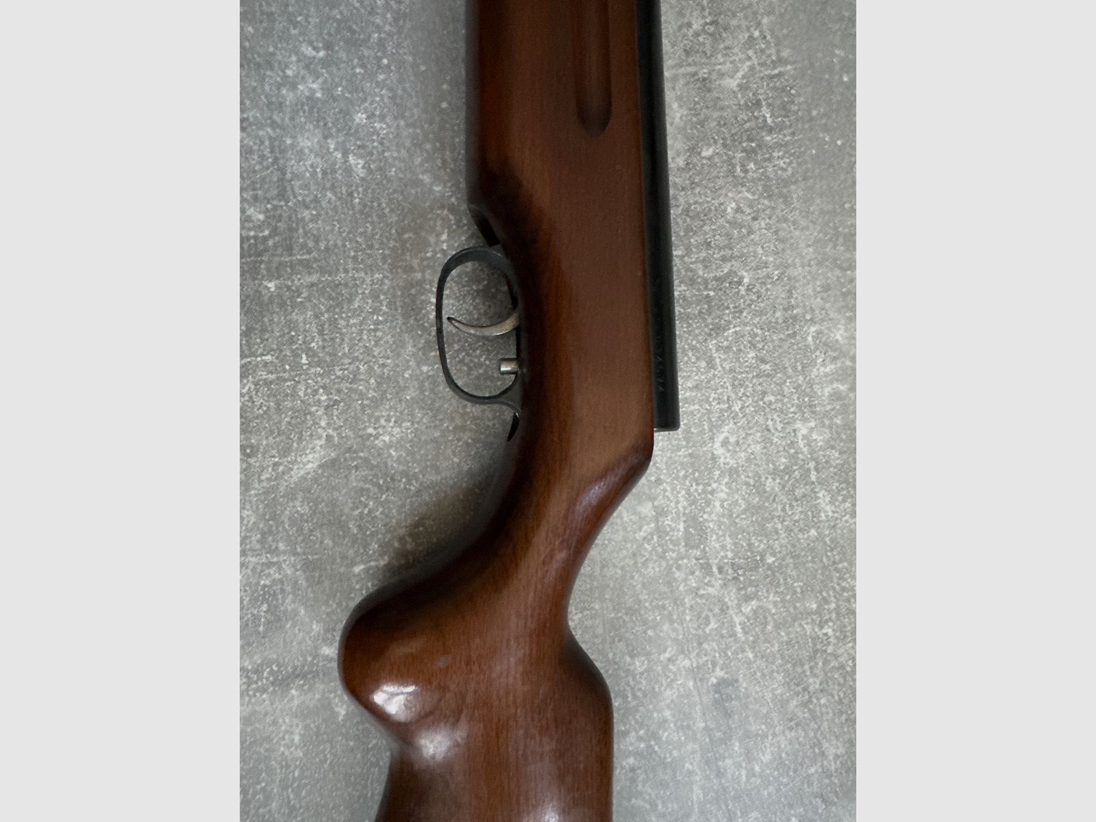 Weihrauch HW35 w kalibrze 4,5 mm, bardzo dobry stan, wiatrówka