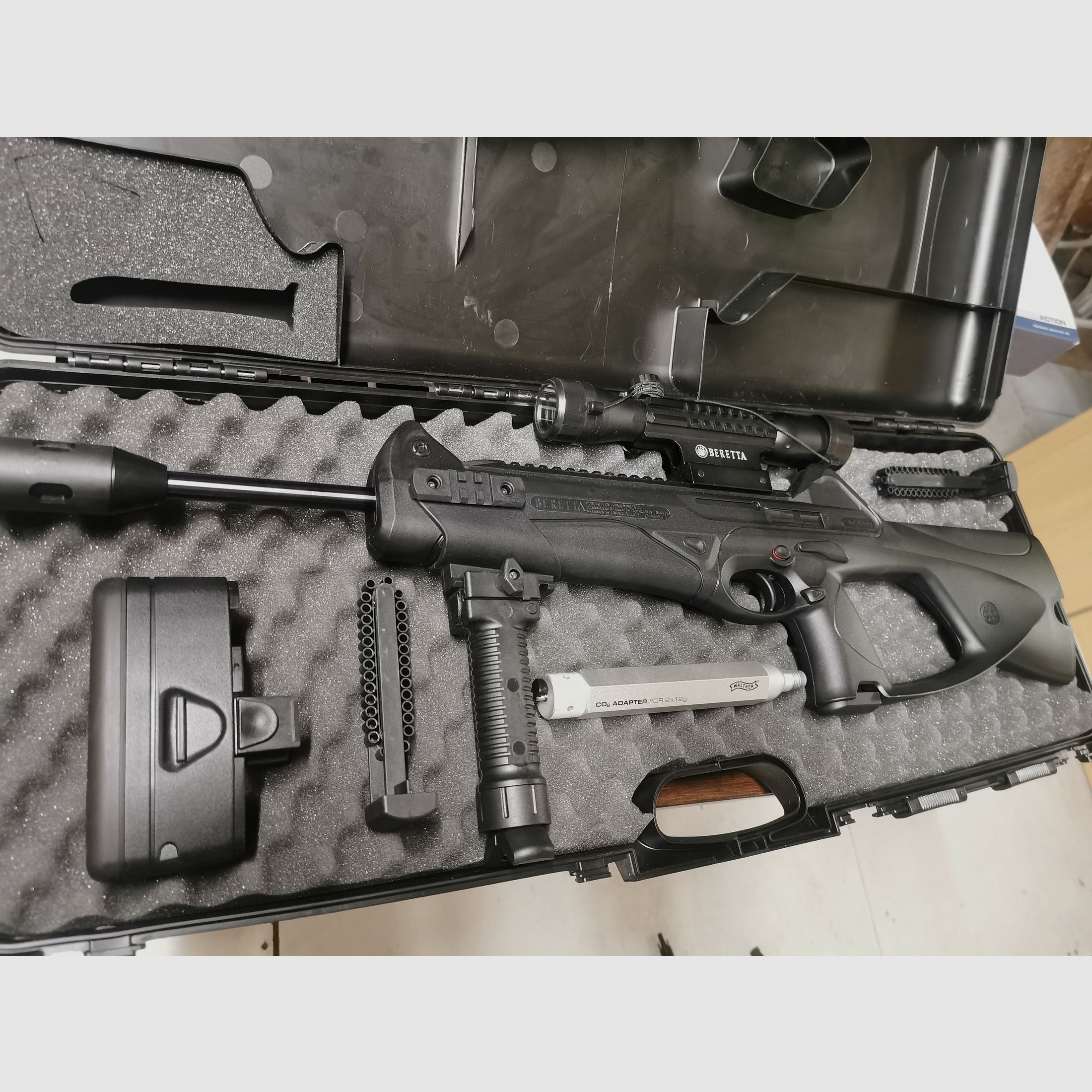 Beretta C X 4 Storm XT mit vielen Extras wie Neu
