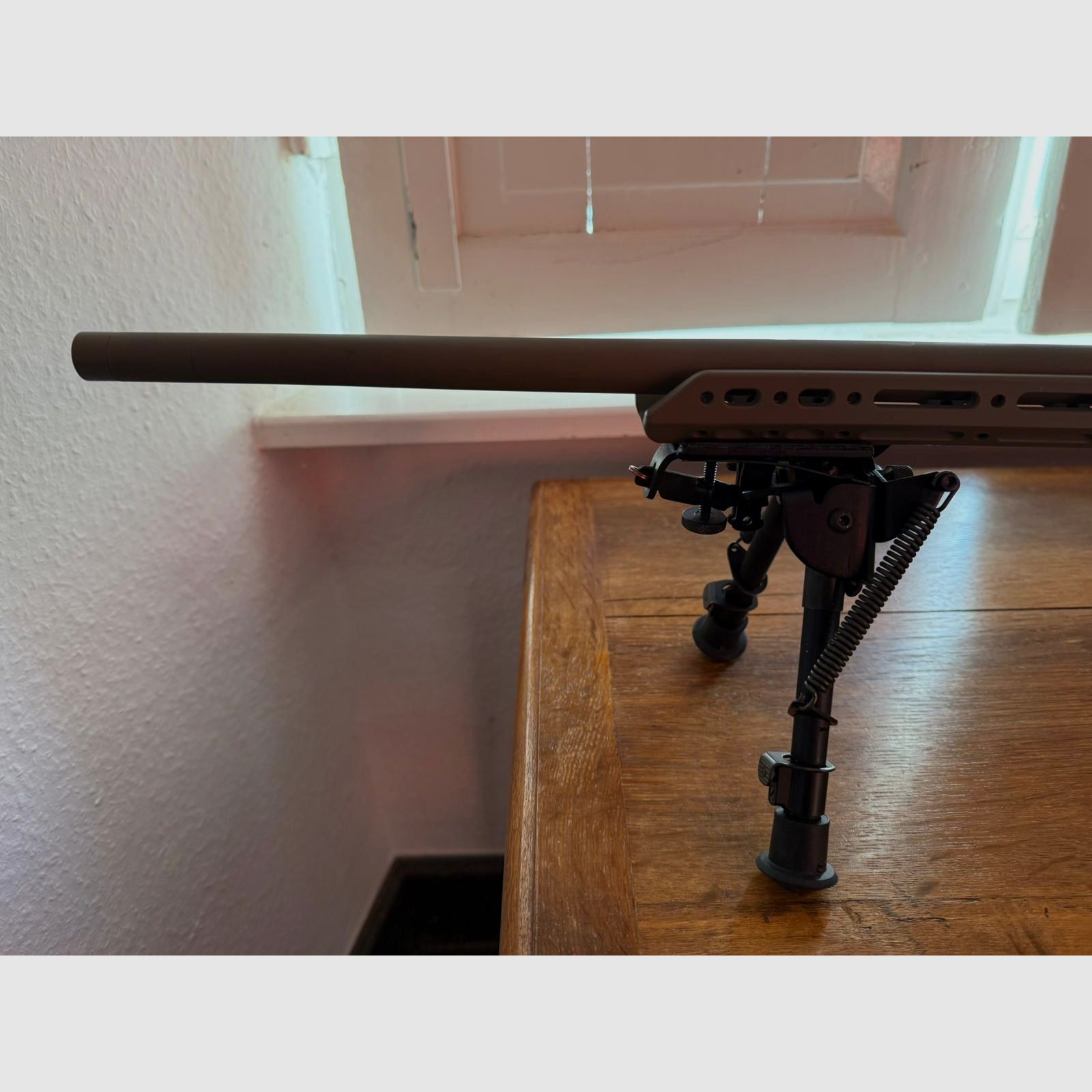 Rifle de repetición de precisión .300 Win. Mag. – Lothar Walther cañón de competición – Culata de aluminio STL-2 – Bipode Harris