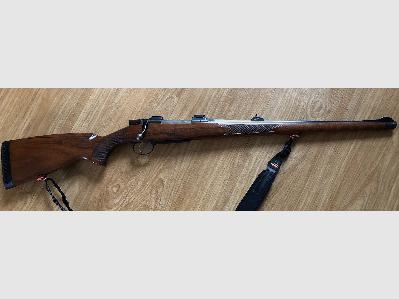 Rifle de repetición Stutzen CZ 550 - Cal. 30.06