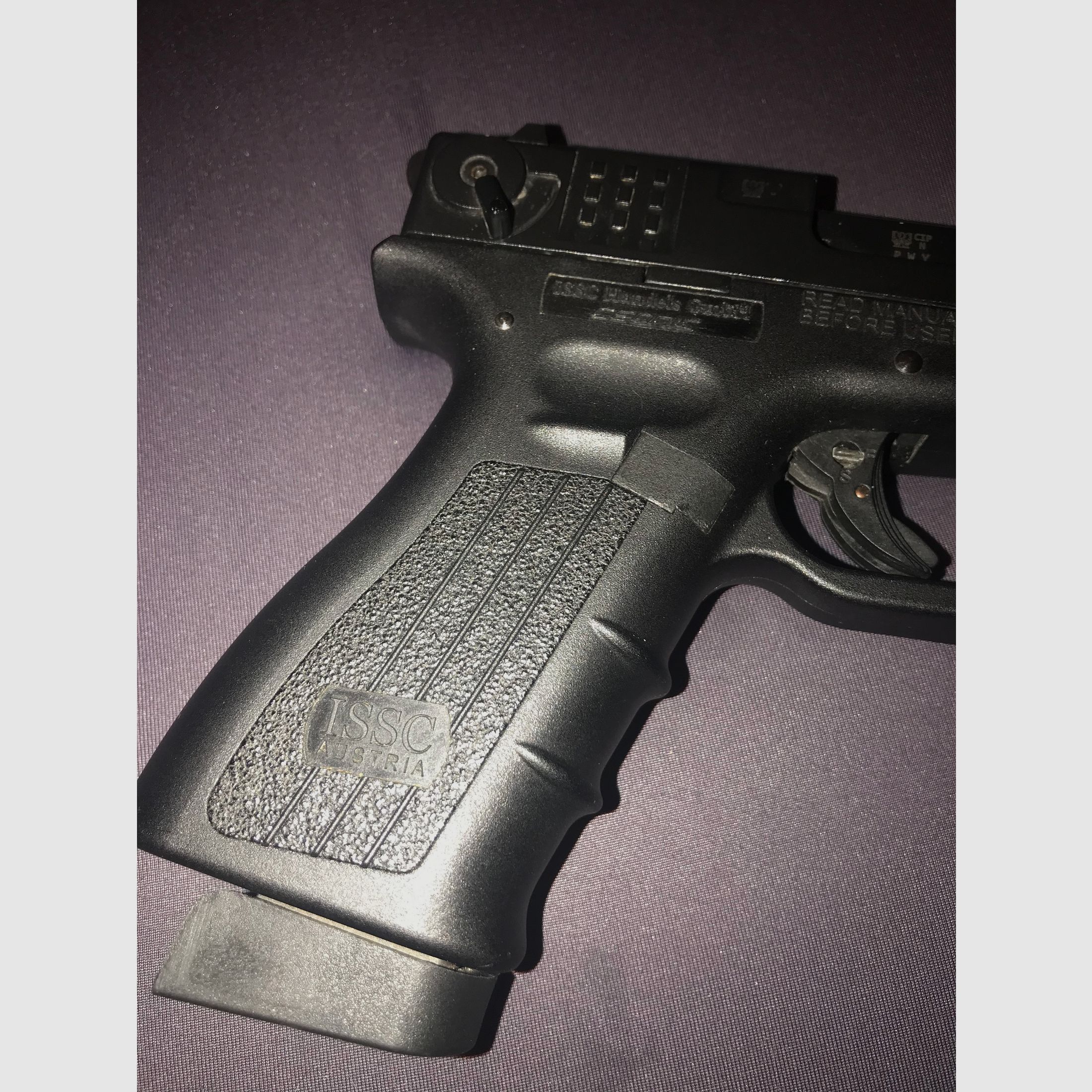 ISSC M22 Schreckschusspistole 9mm P.A.K – Fast neuwertig, top Zustand