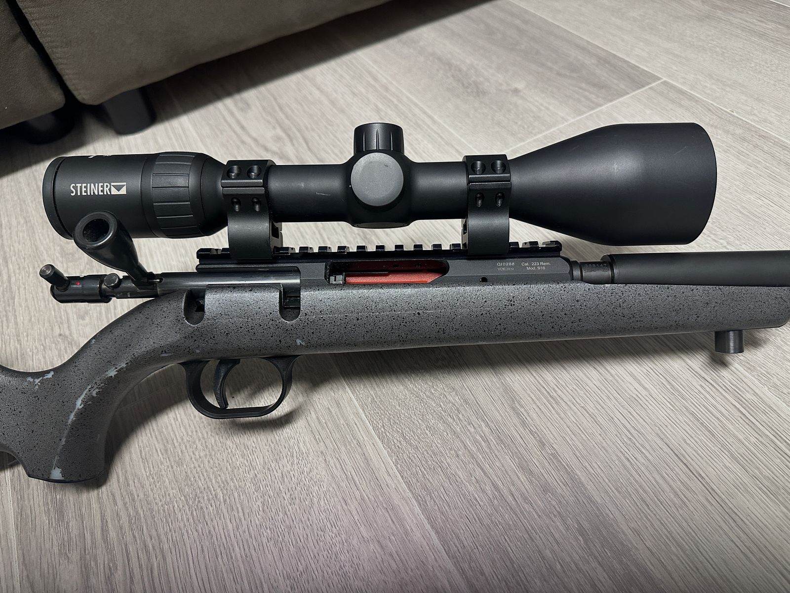 Voere S16 .223 Remington Repetierer mit Integralschalldämpfer Schonzeitbüchse