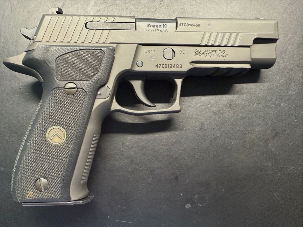 Sig Sauer P226 Legion