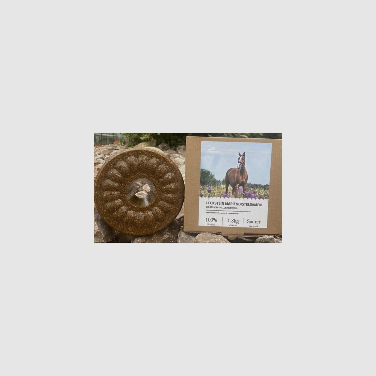 Pierre à lécher pour Chevaux et Poneys Graines de Chardon-Marie 1,8 kg