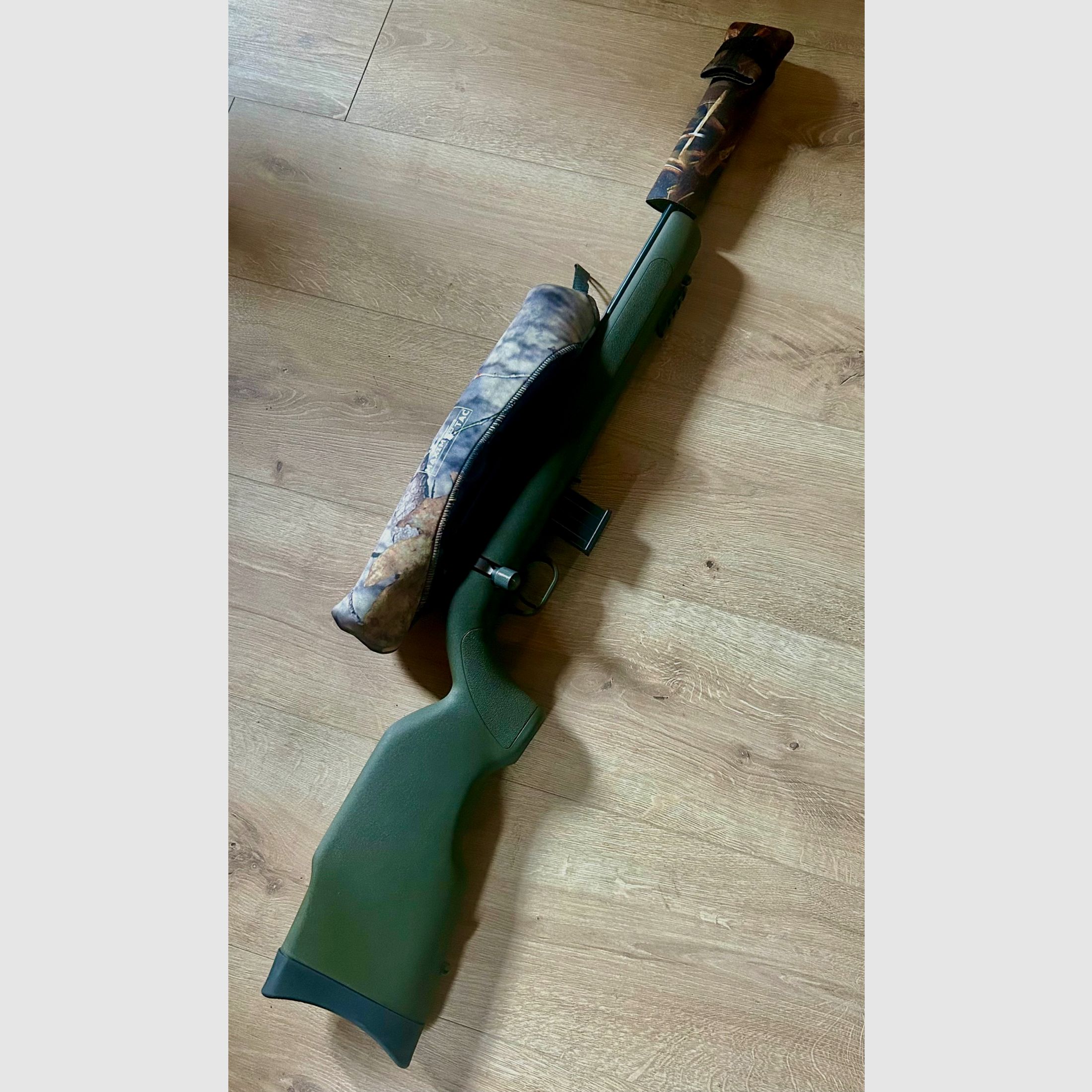 GSG R22 carabine à répétition neuve calibre 22 WMR + munitions, image 1 sur 5
