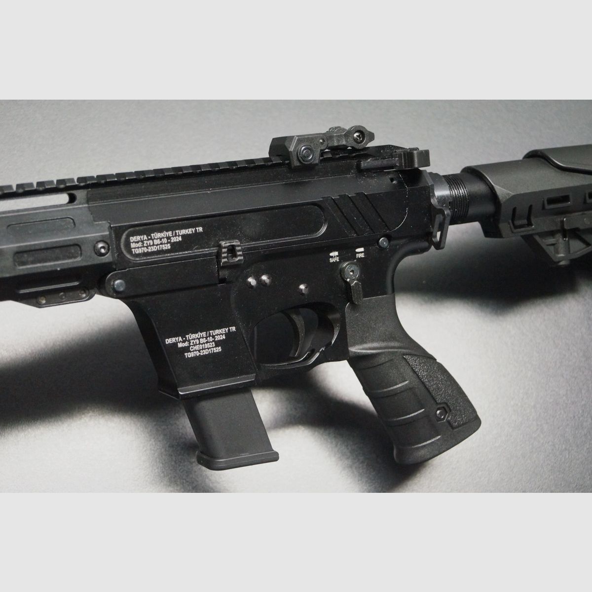 Derya ZY9 B6-10 AR15, Bild 4 von 5