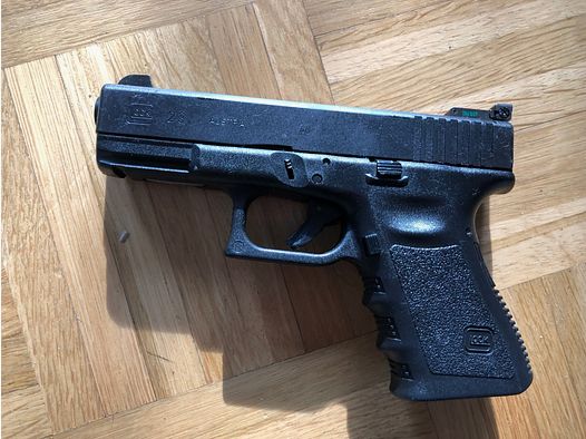 Pistole Glock 23 13-Schuss  .40S&W